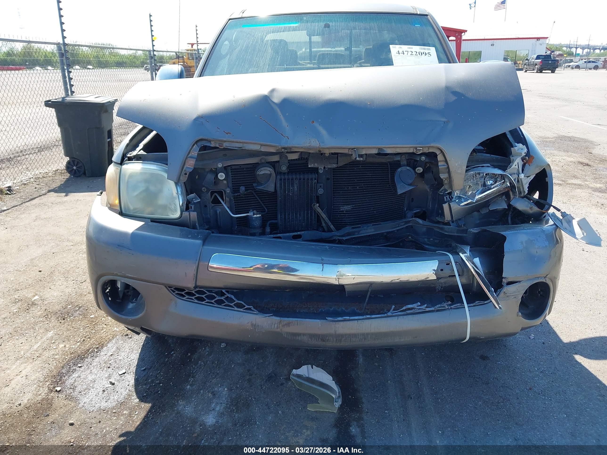 TOYOTA TUNDRA image 6