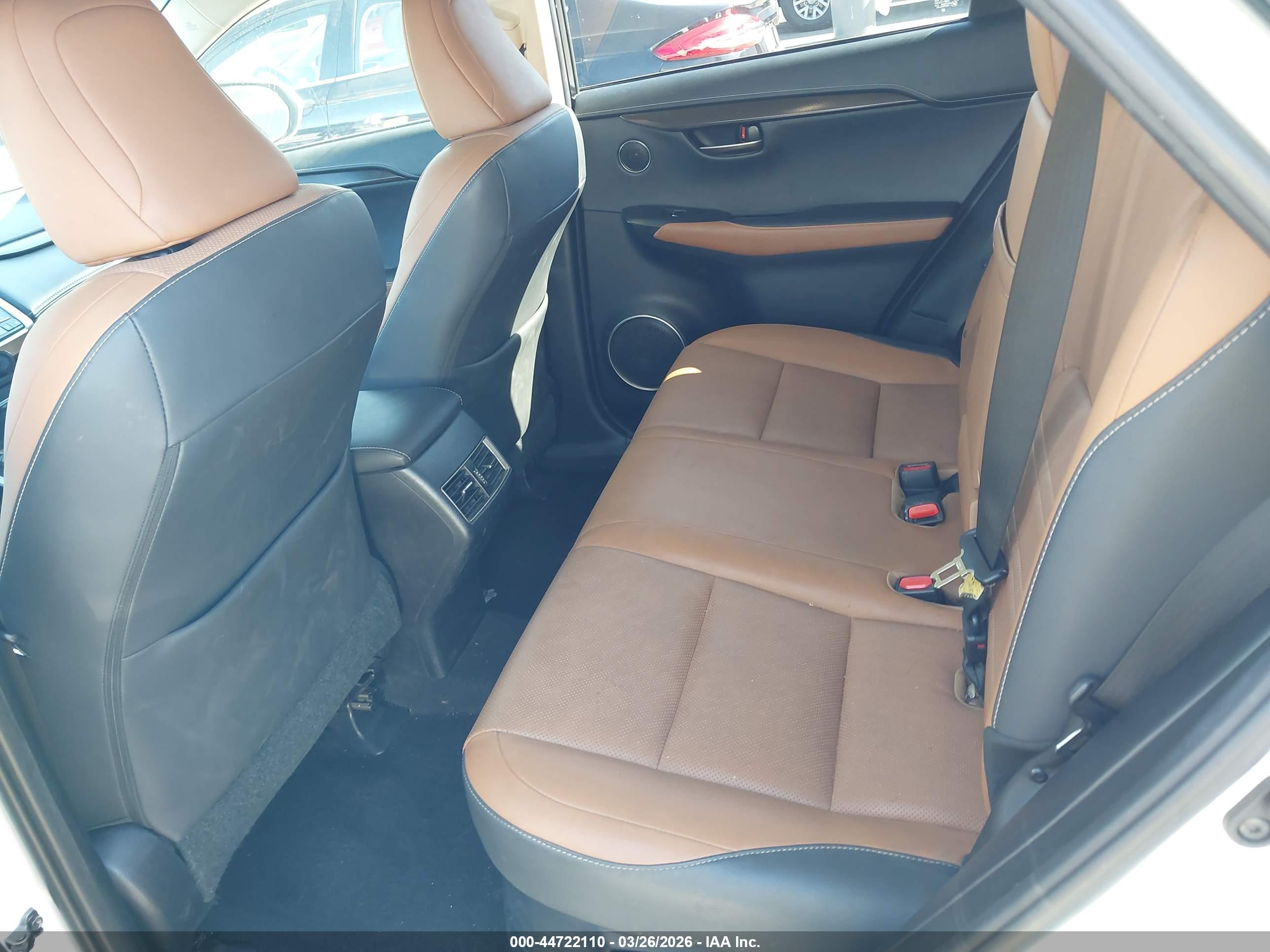 LEXUS NX image 8
