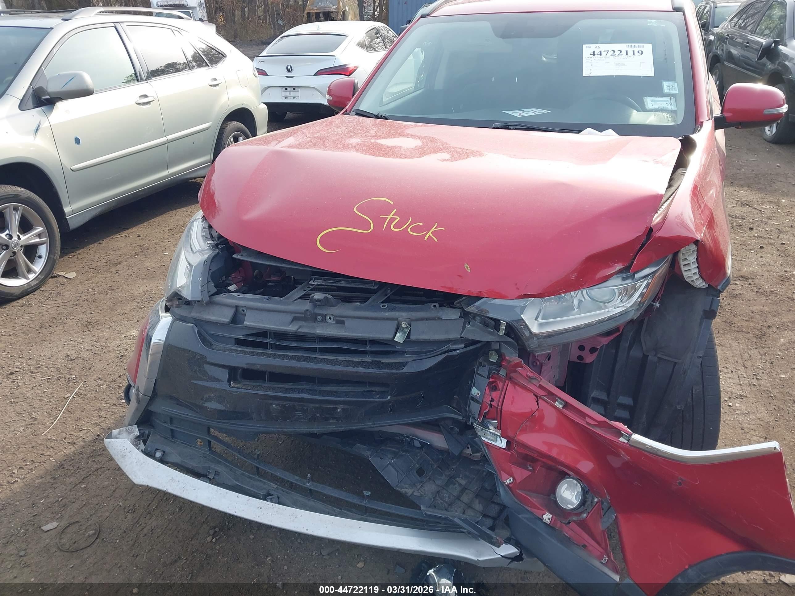 MITSUBISHI OUTLANDER image 6