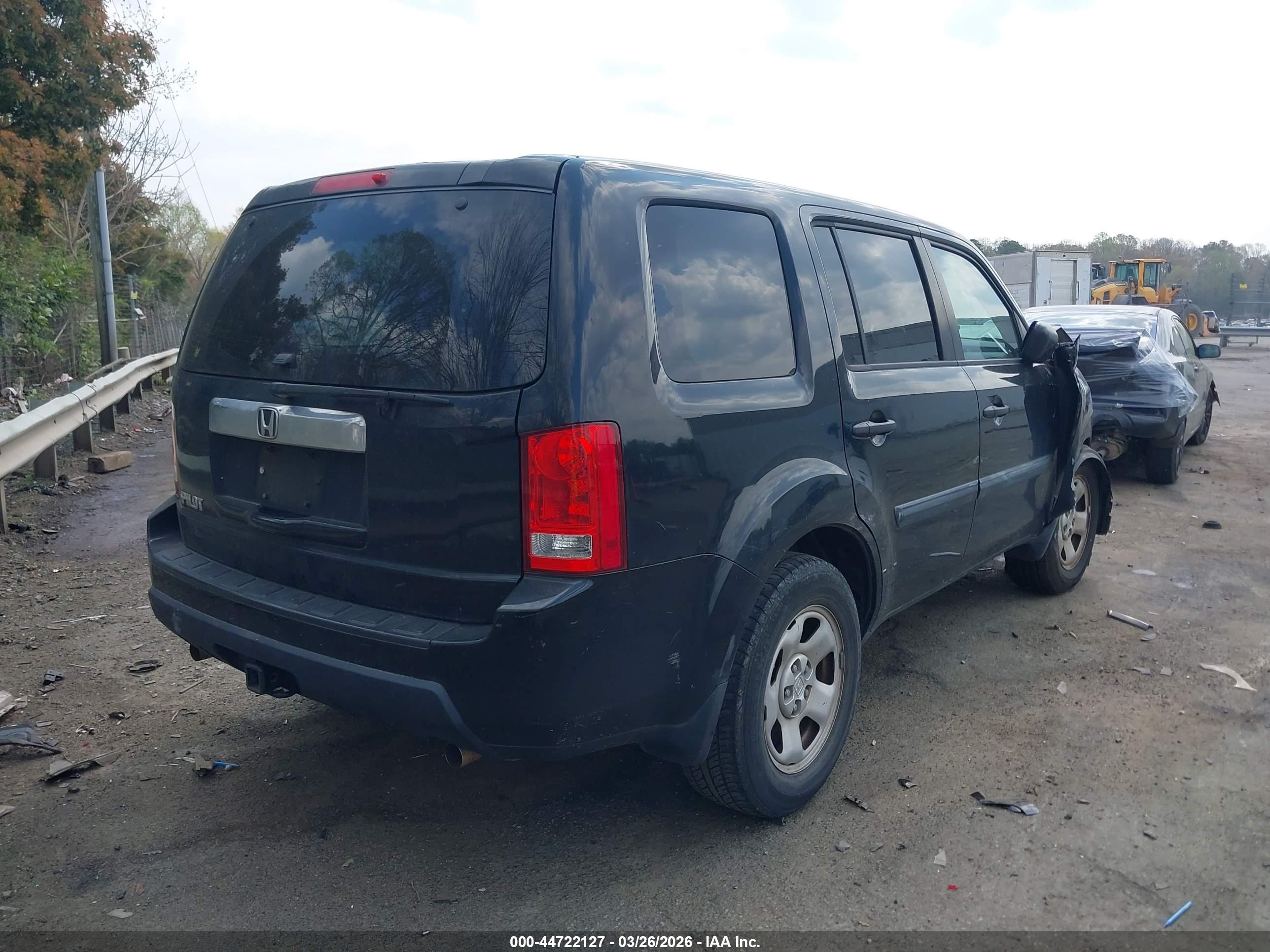 HONDA PILOT image 4