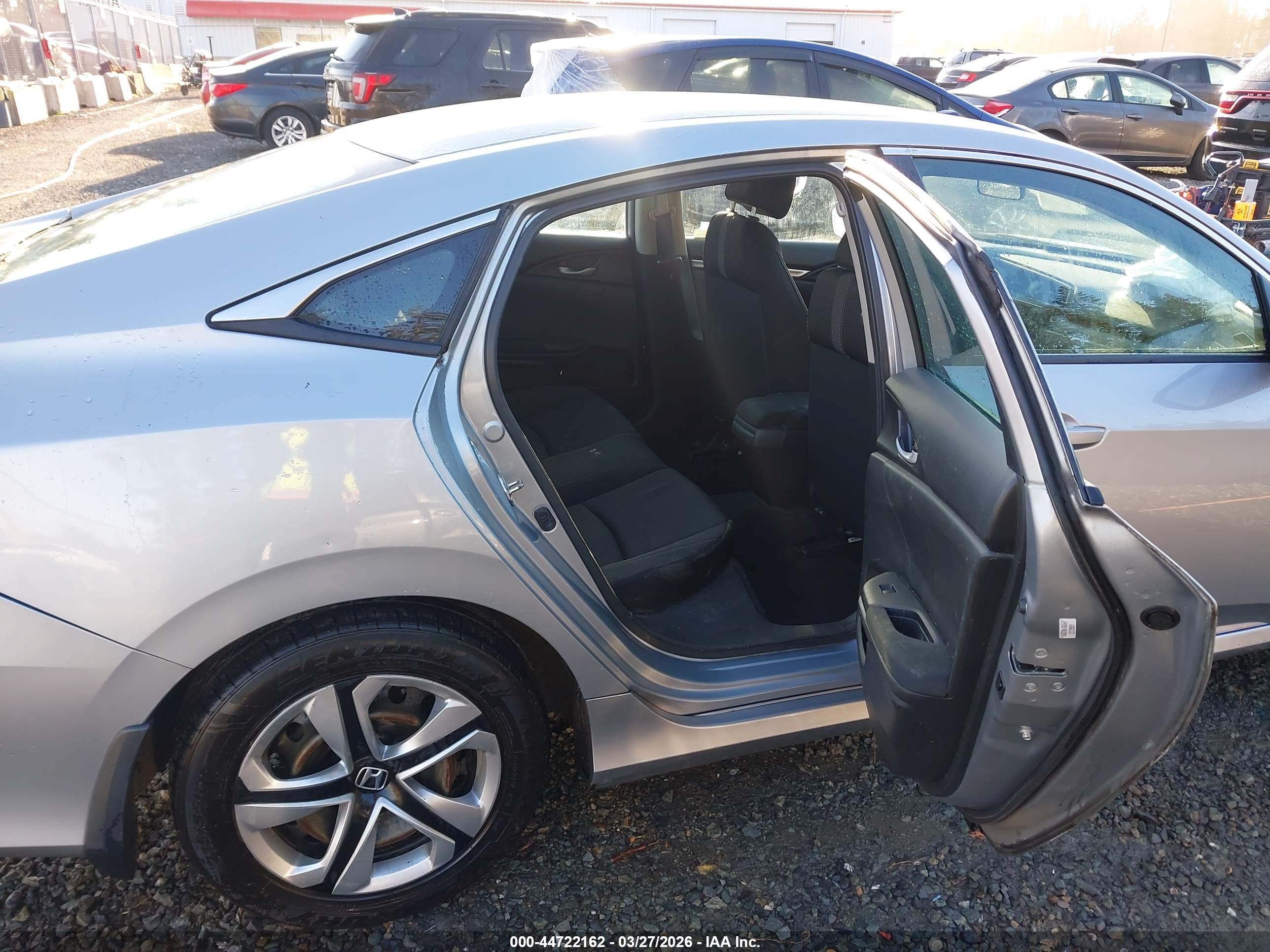 HONDA CIVIC image 8
