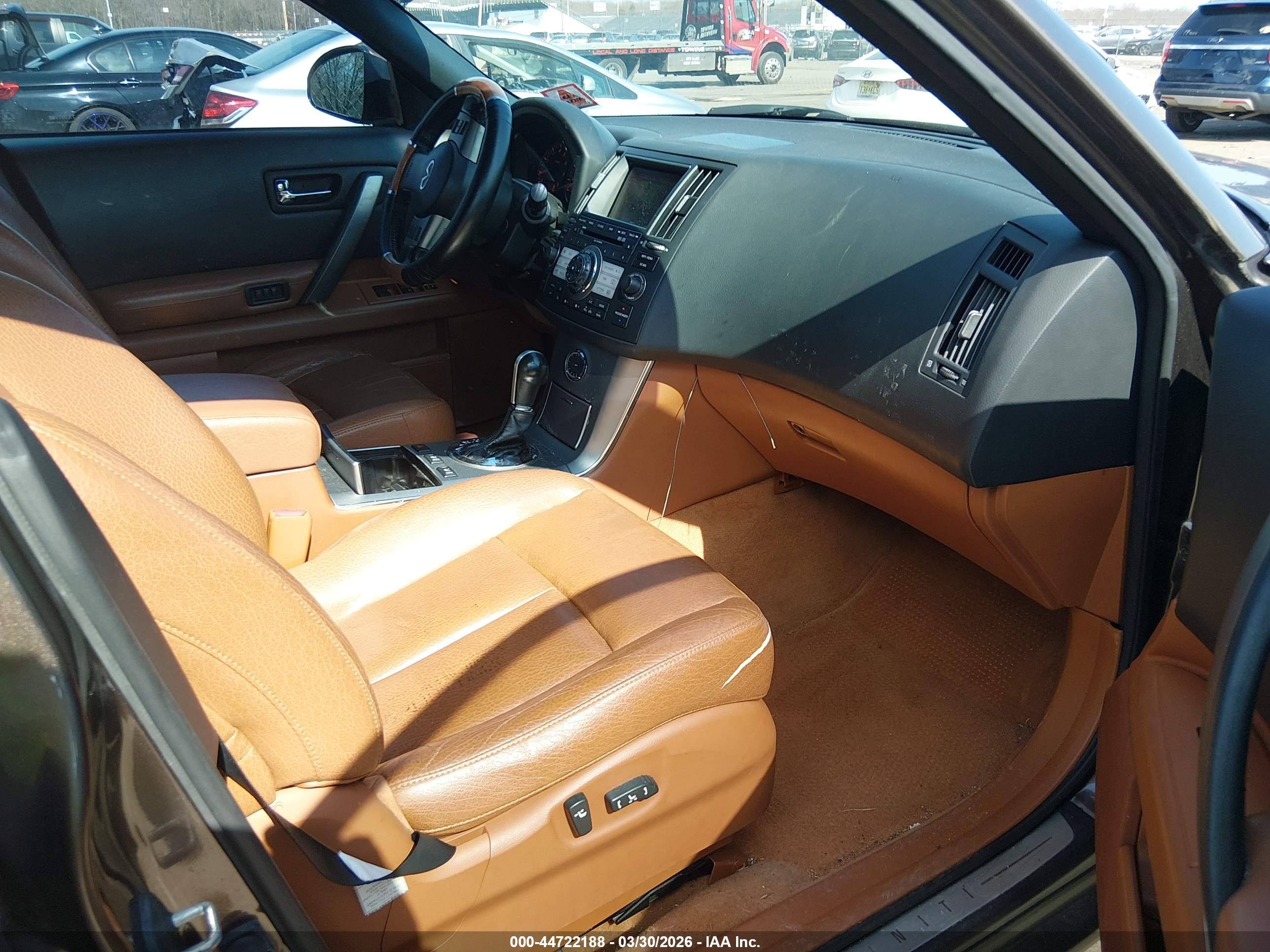 INFINITI FX35 image 5
