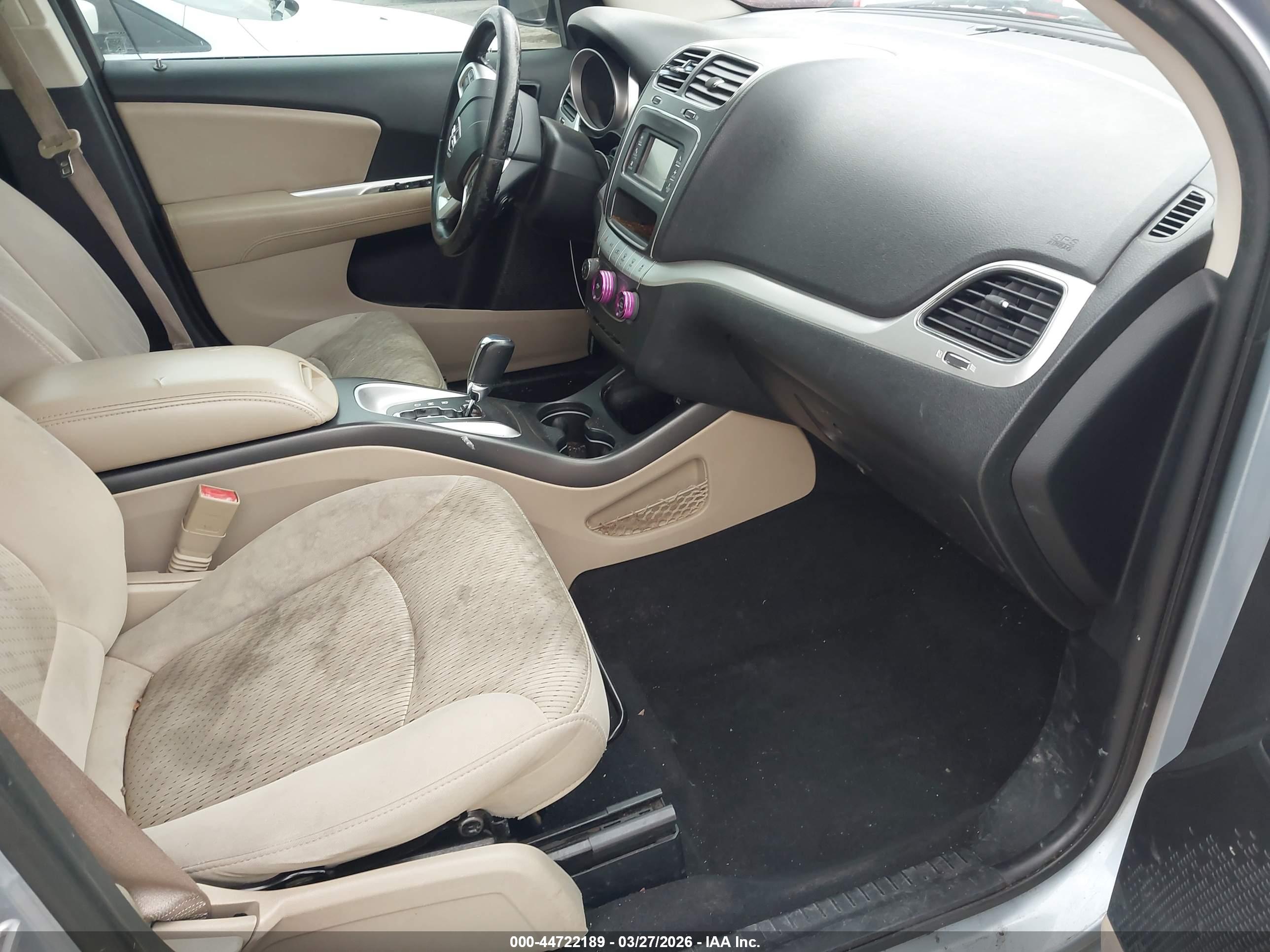 DODGE JOURNEY image 5