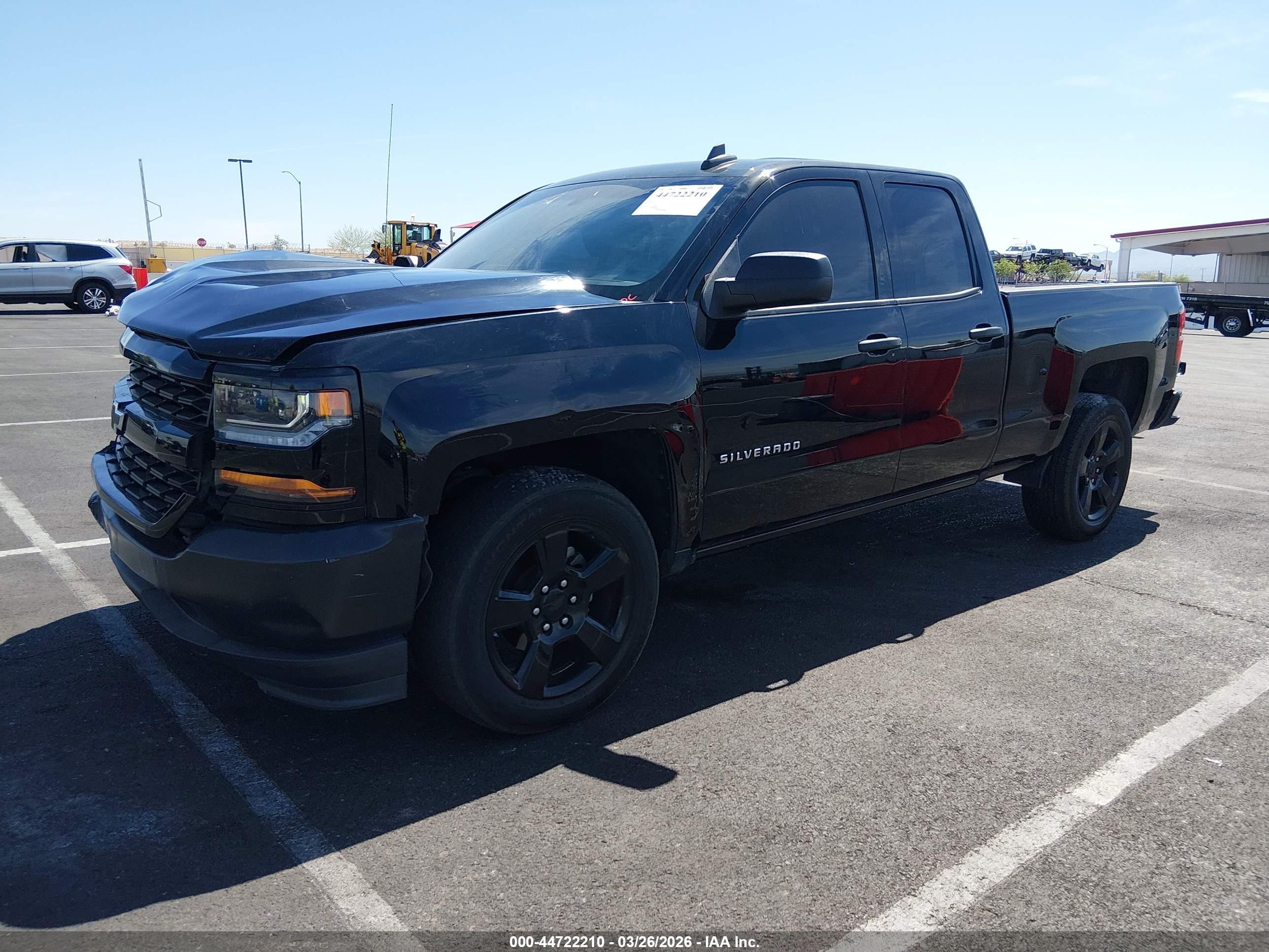 CHEVROLET SILVERADO image 2