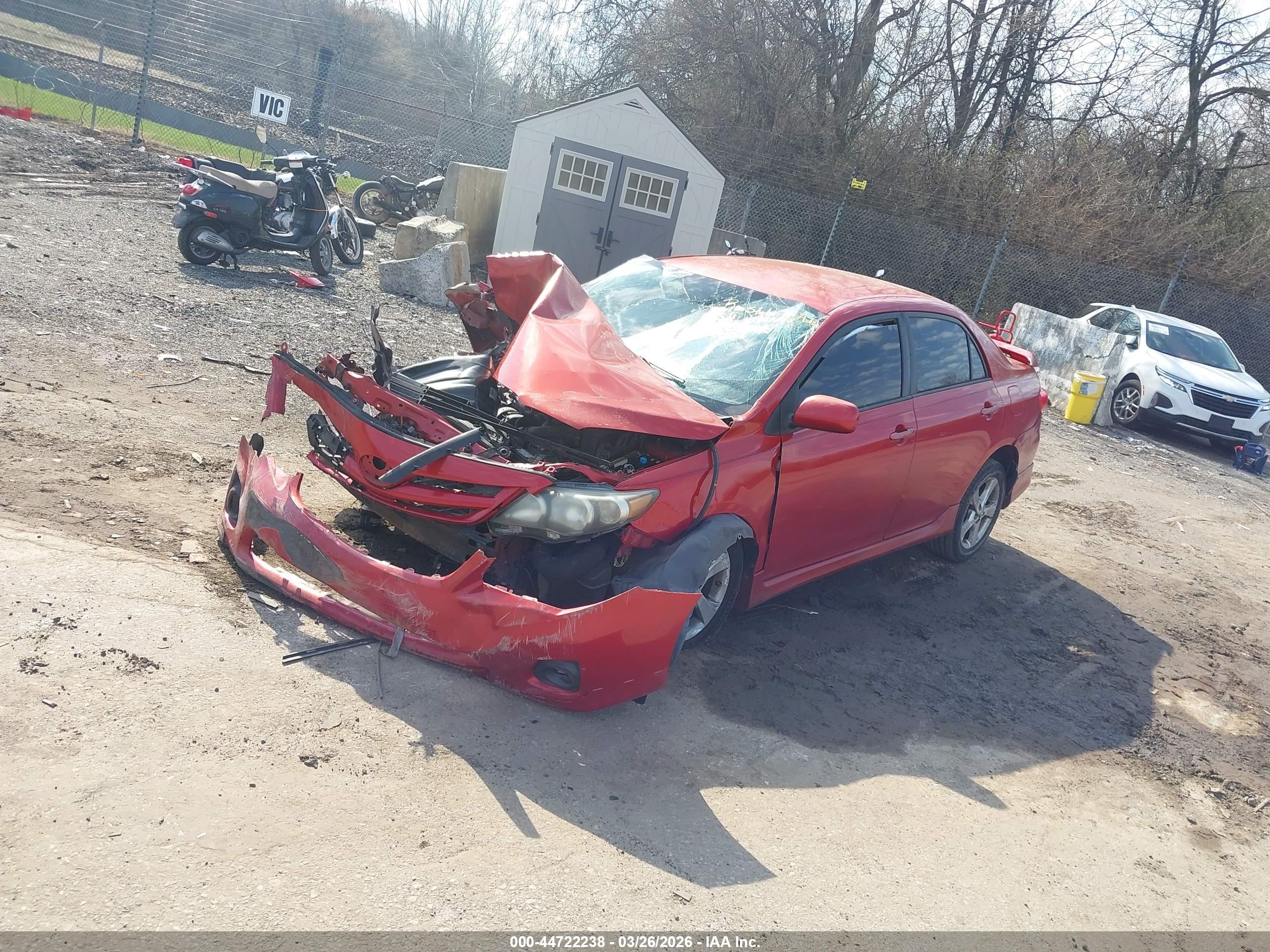 TOYOTA COROLLA image 2