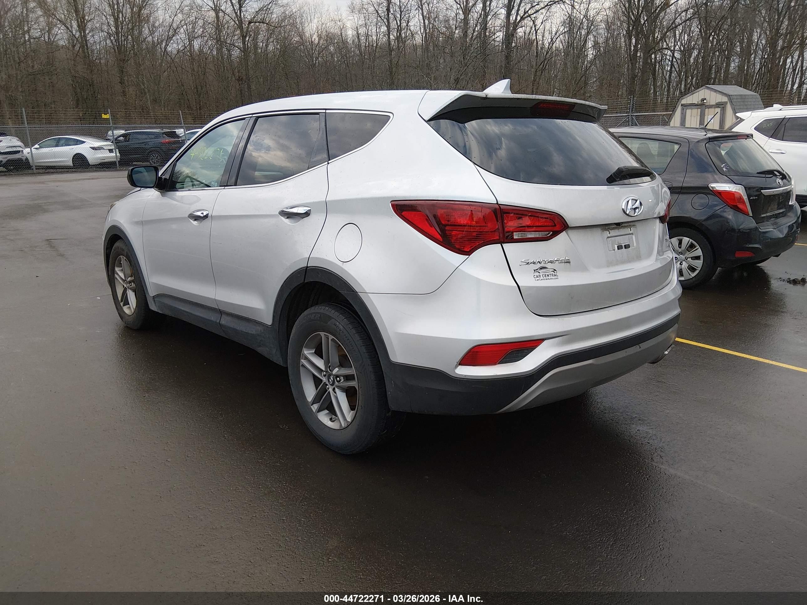 HYUNDAI SANTA image 3
