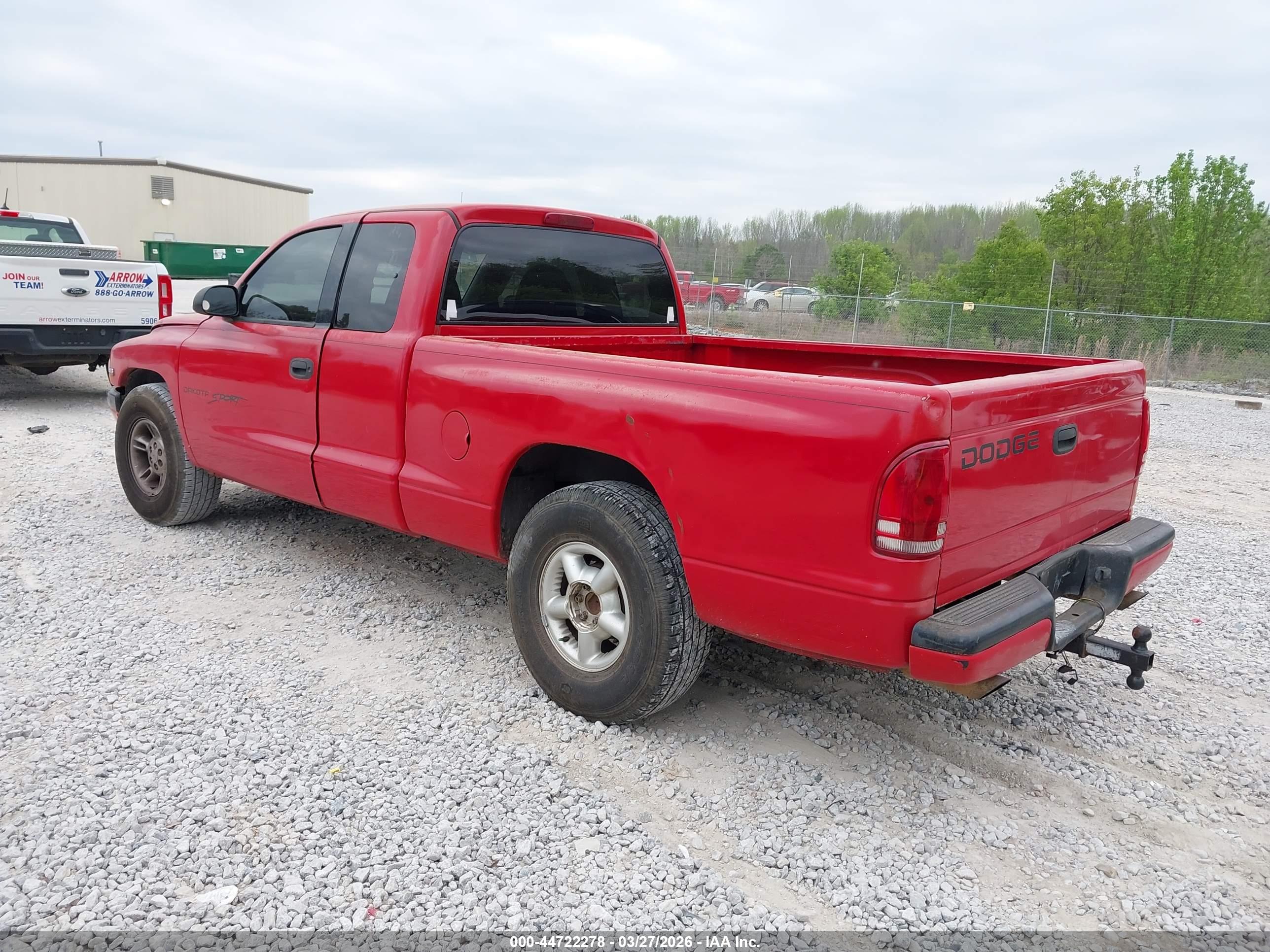 DODGE DAKOTA image 3