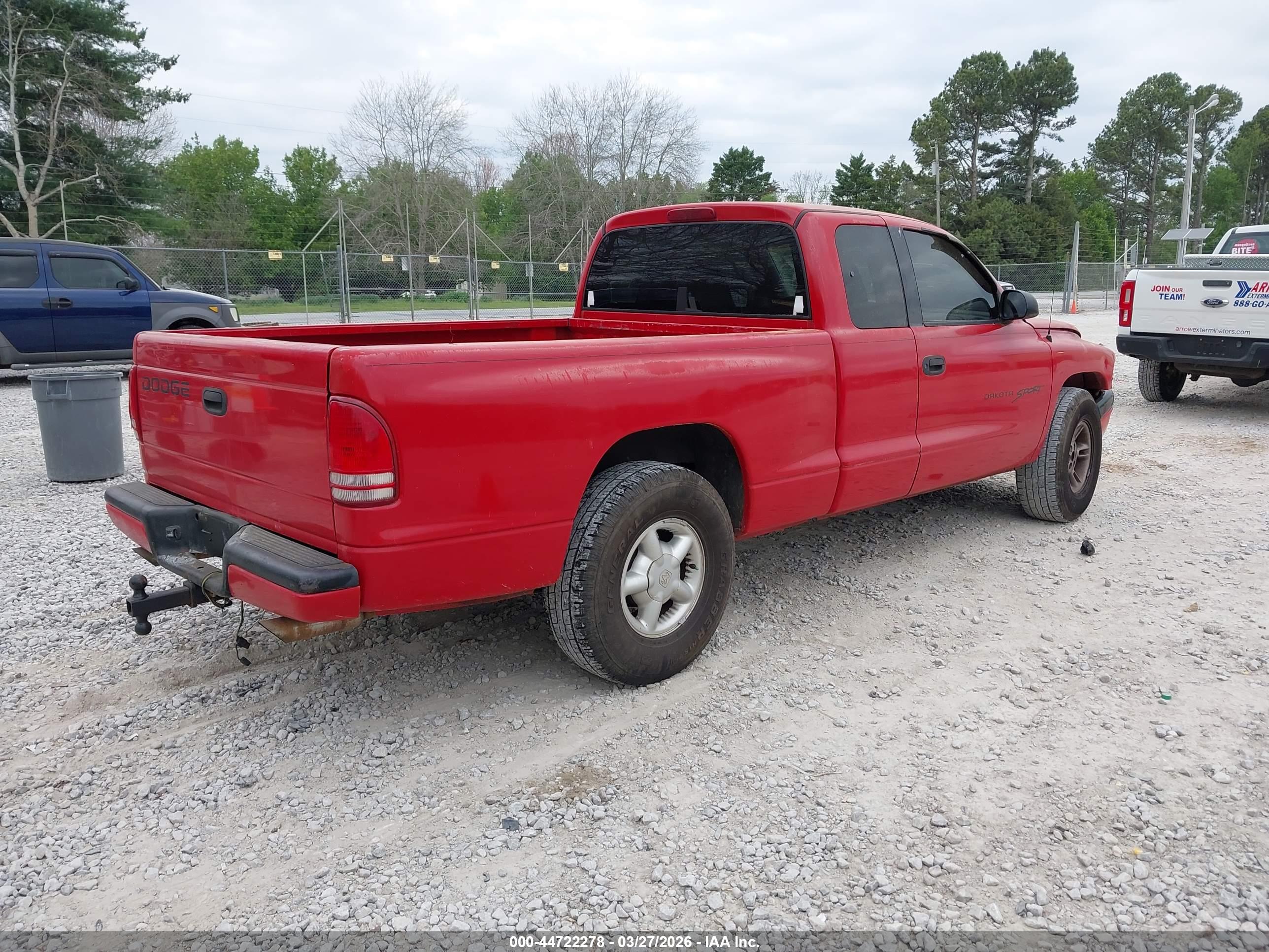 DODGE DAKOTA image 4