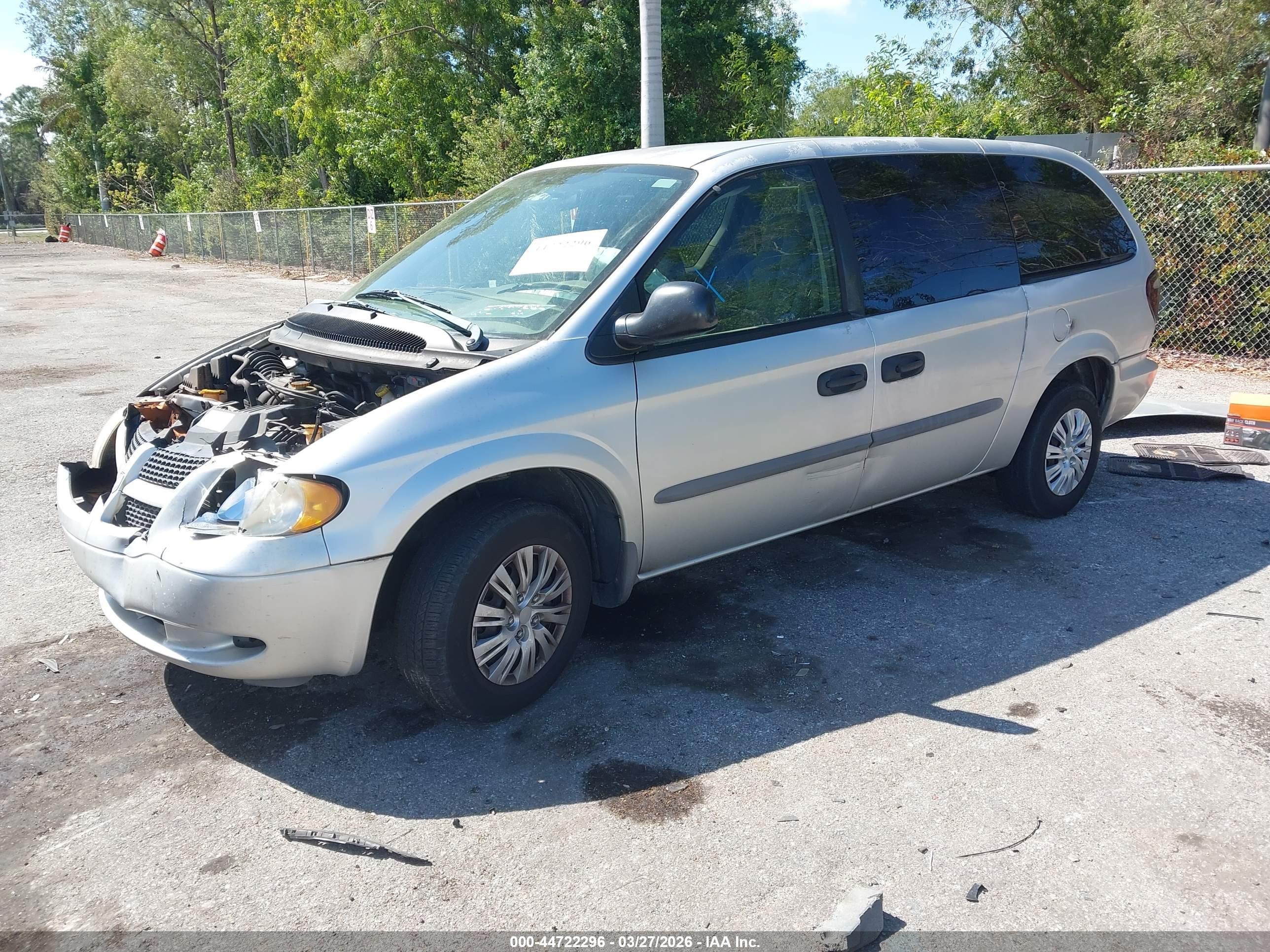 DODGE GRAND image 2