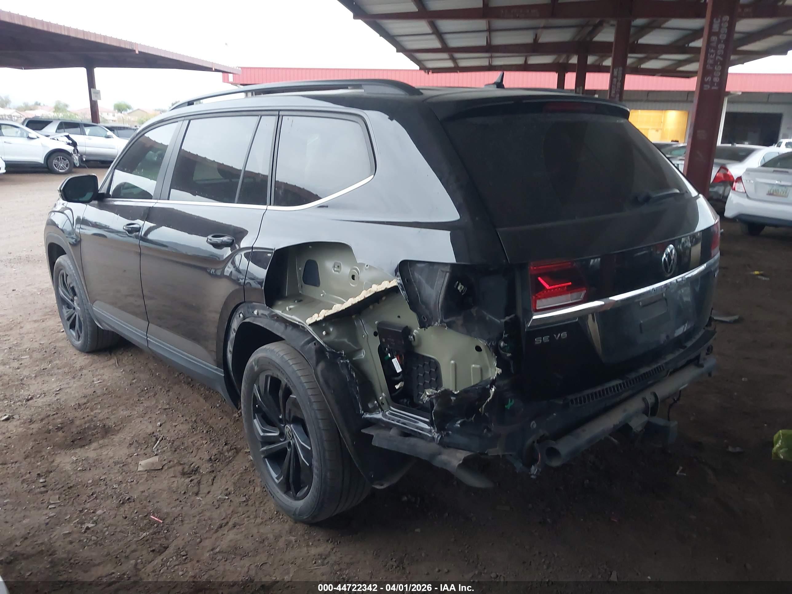 VOLKSWAGEN ATLAS image 3