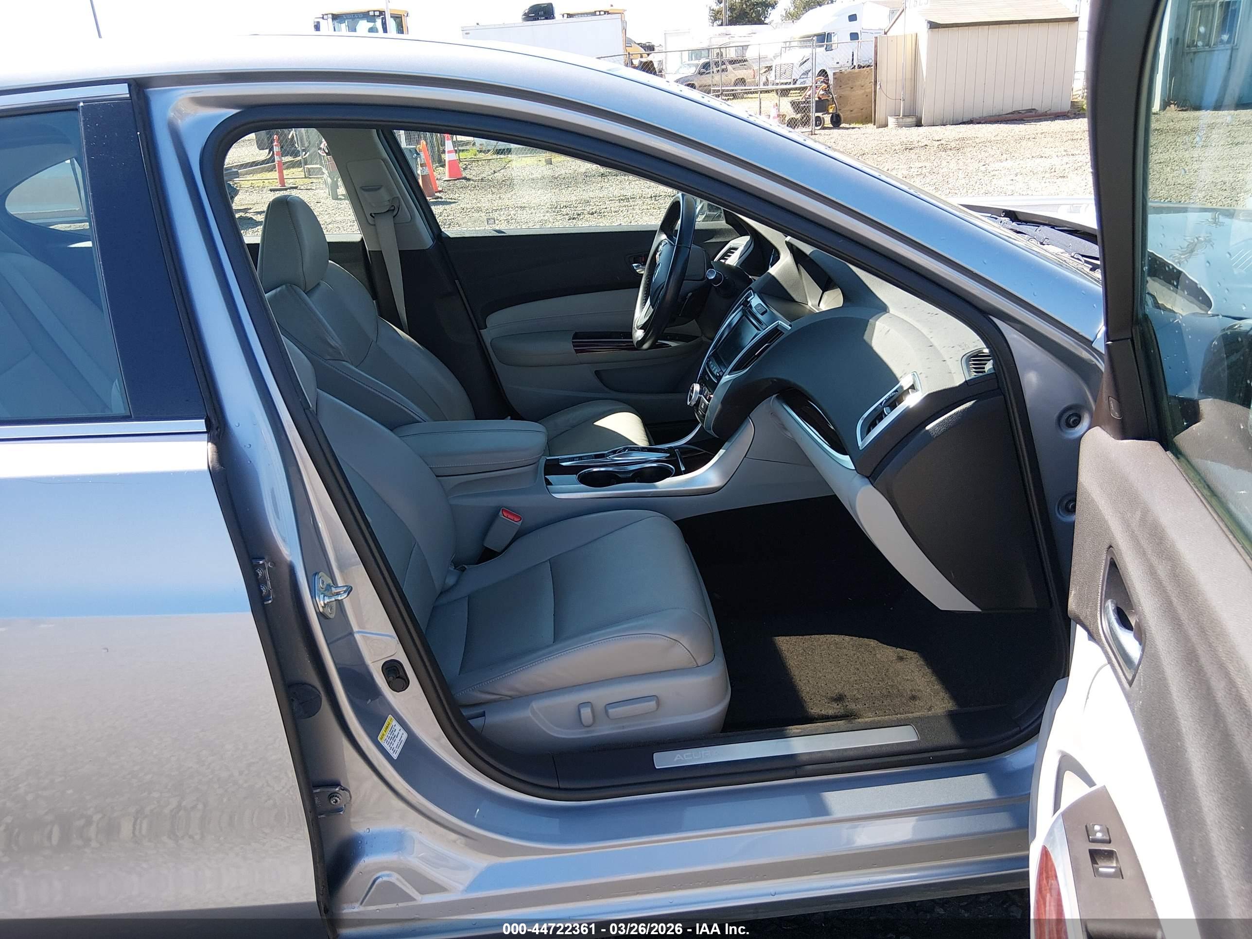 ACURA TLX image 5