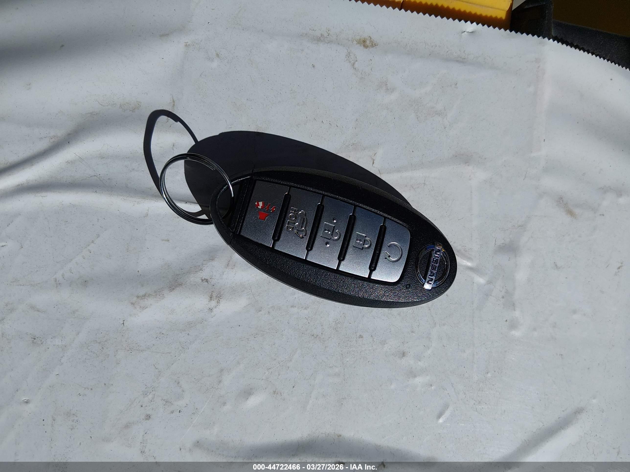NISSAN ROGUE image 11