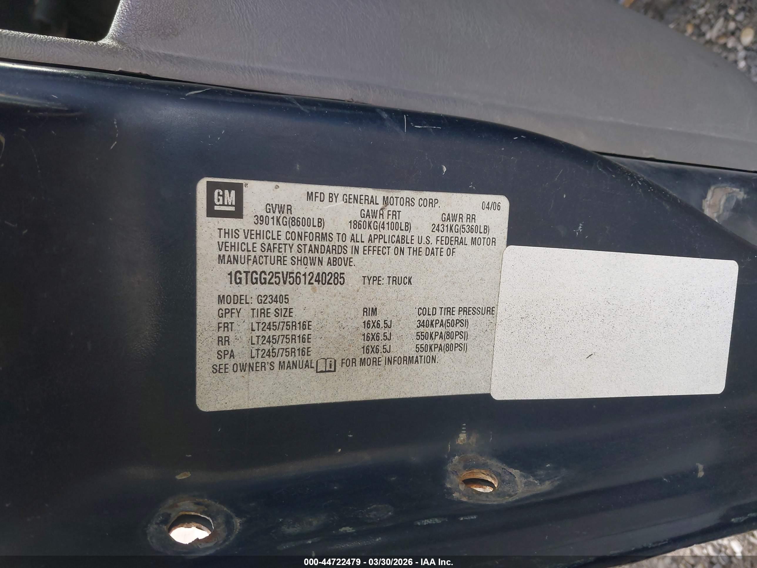 GMC SAVANA image 9