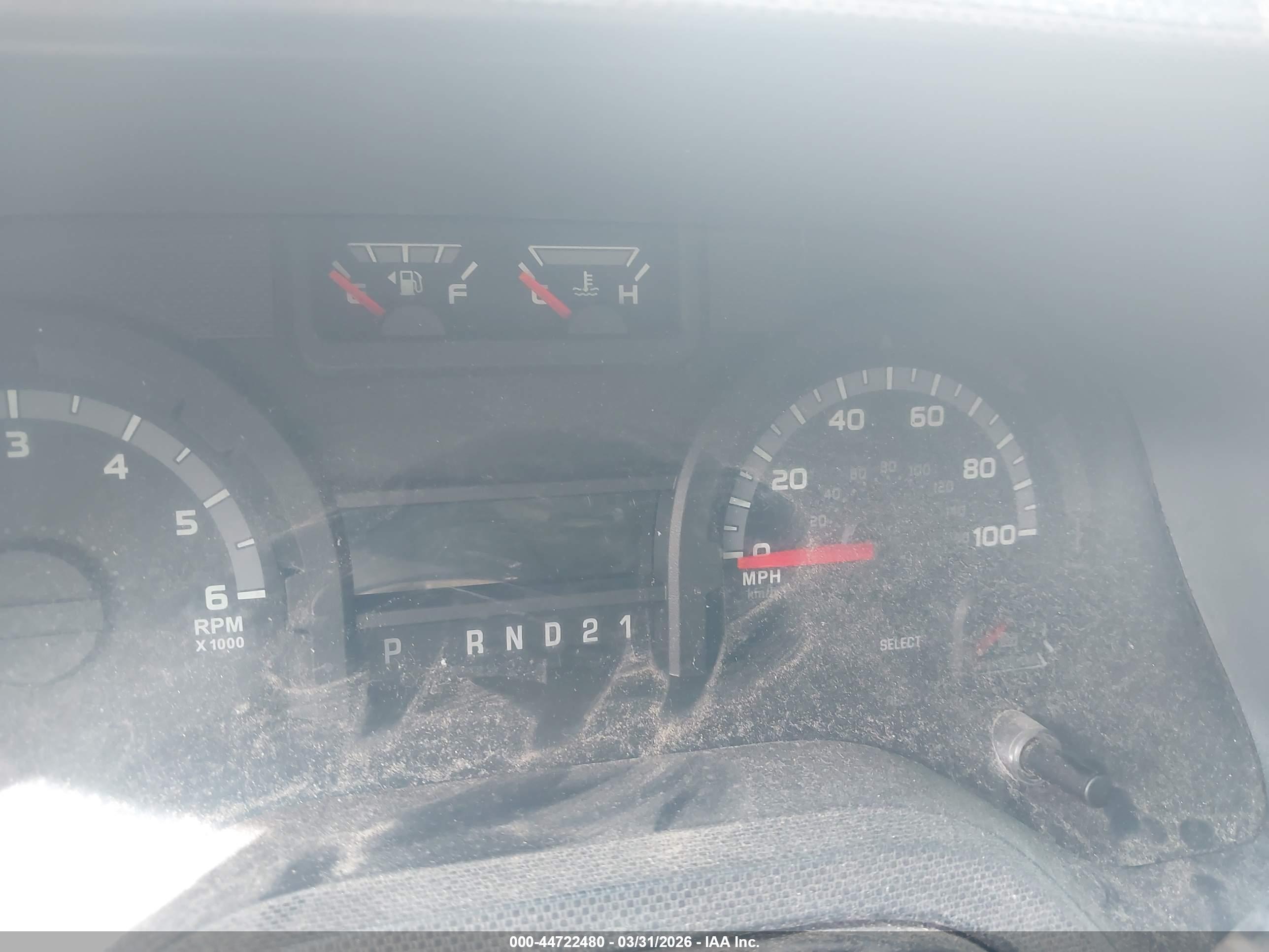 FORD E-250 image 7