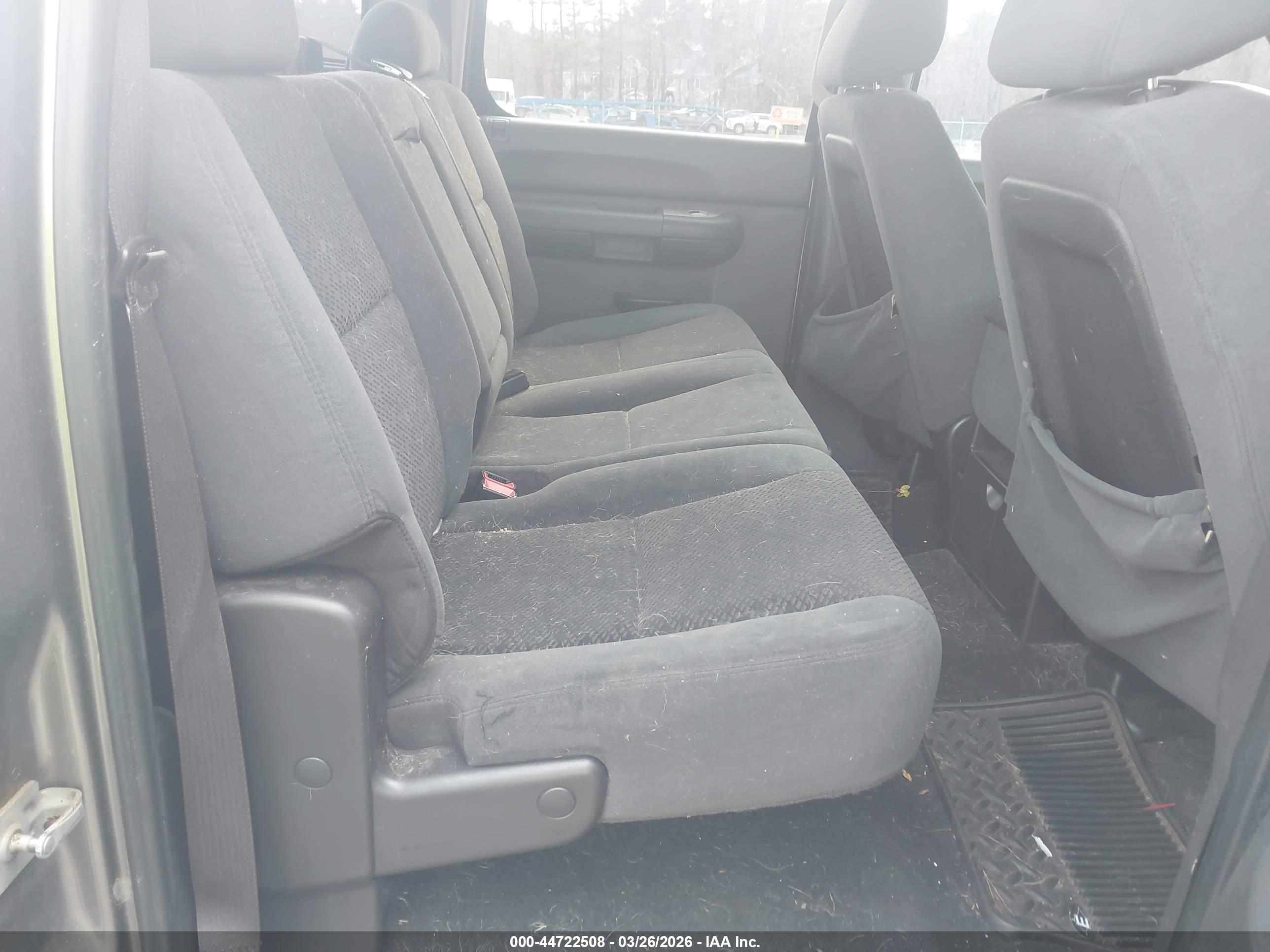 GMC SIERRA image 8