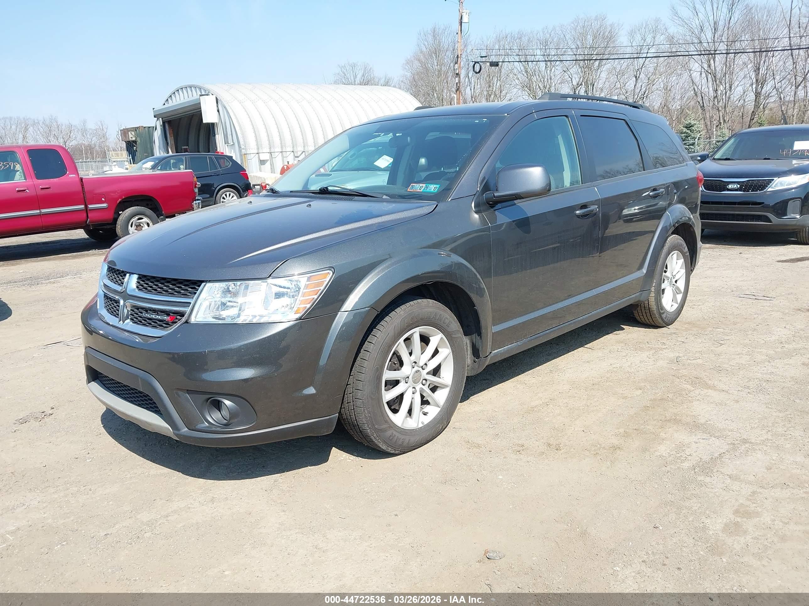DODGE JOURNEY image 2