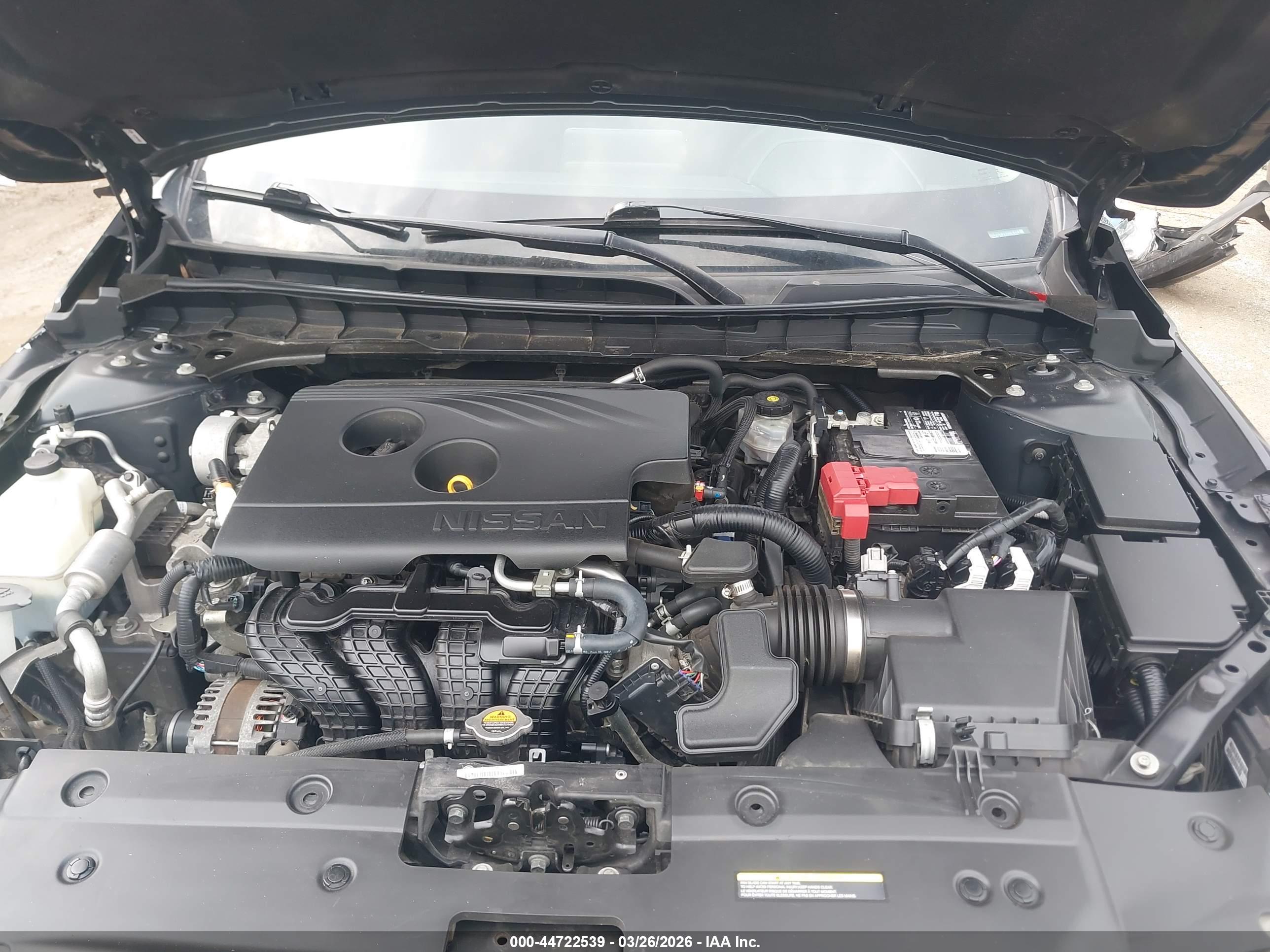 NISSAN ALTIMA image 10