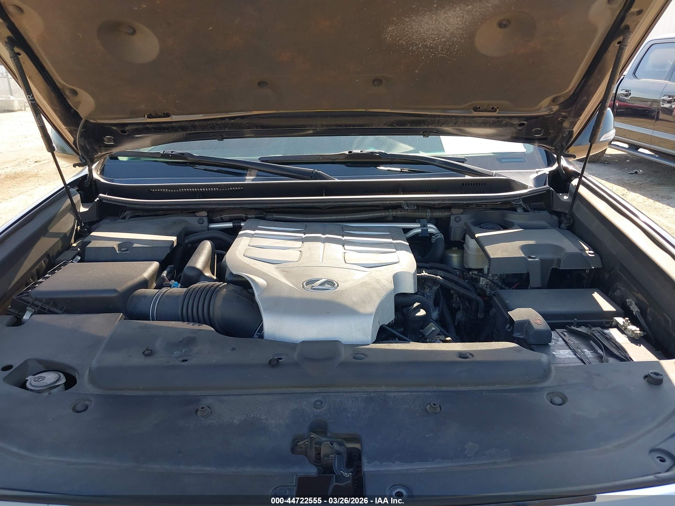LEXUS GX image 10