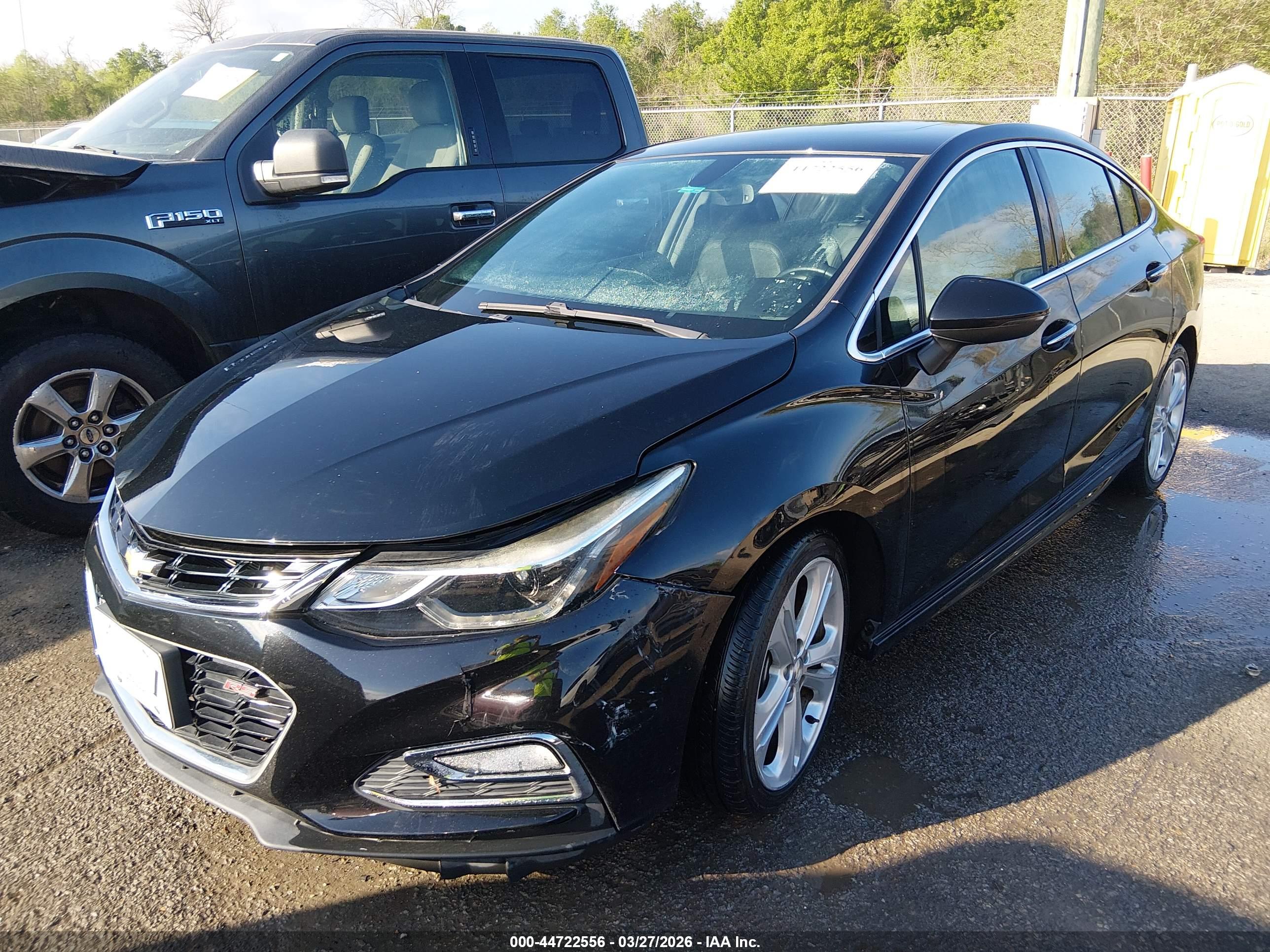 CHEVROLET CRUZE image 2