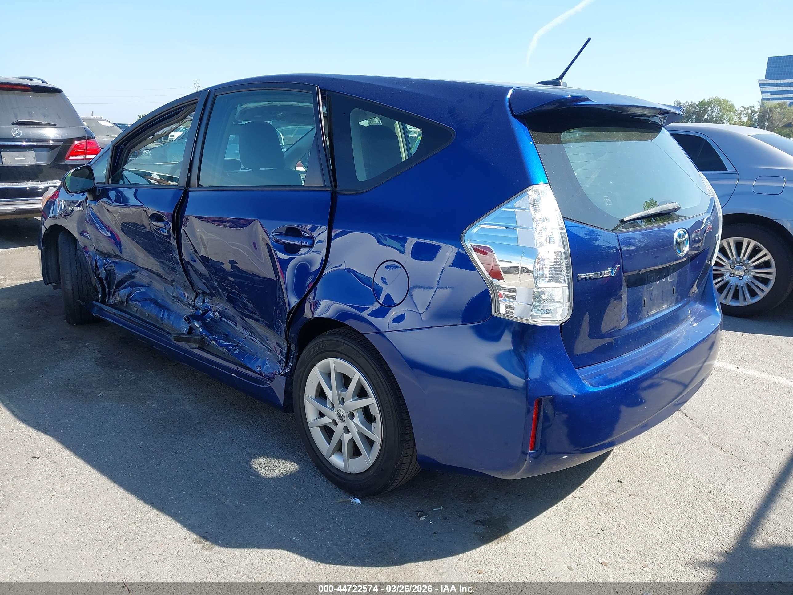 TOYOTA PRIUS image 3