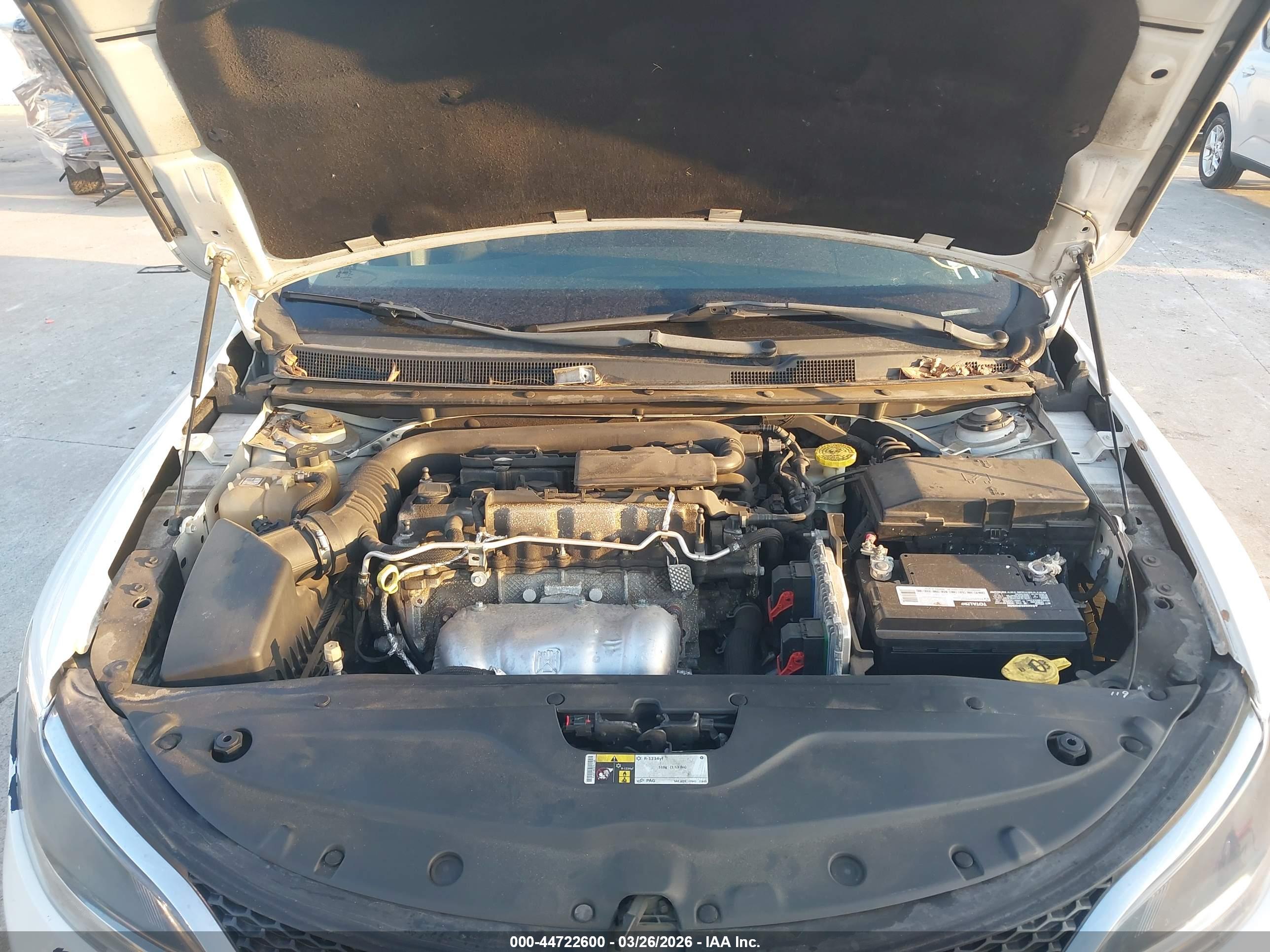 CHRYSLER 200 image 10