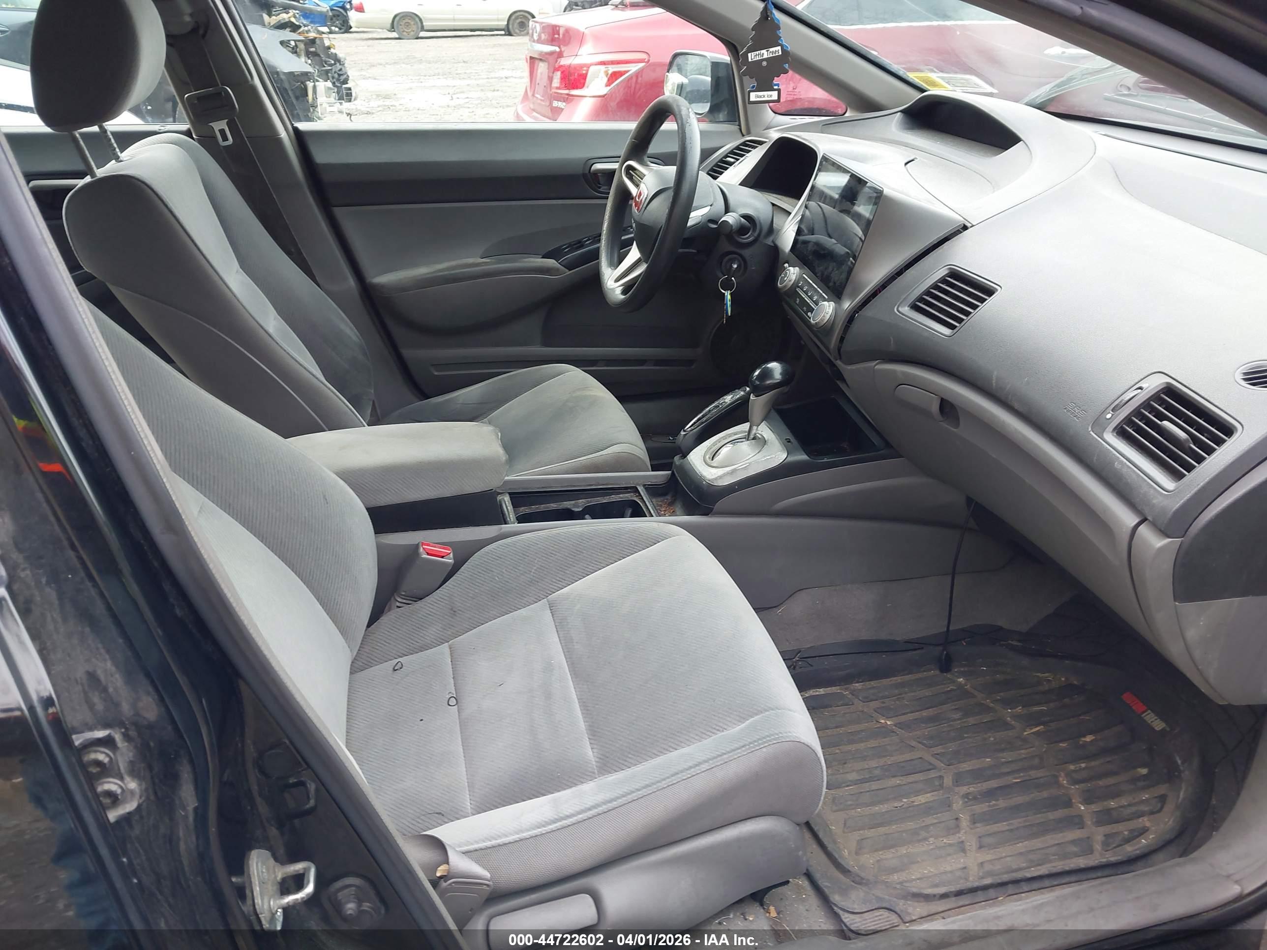 HONDA CIVIC image 5