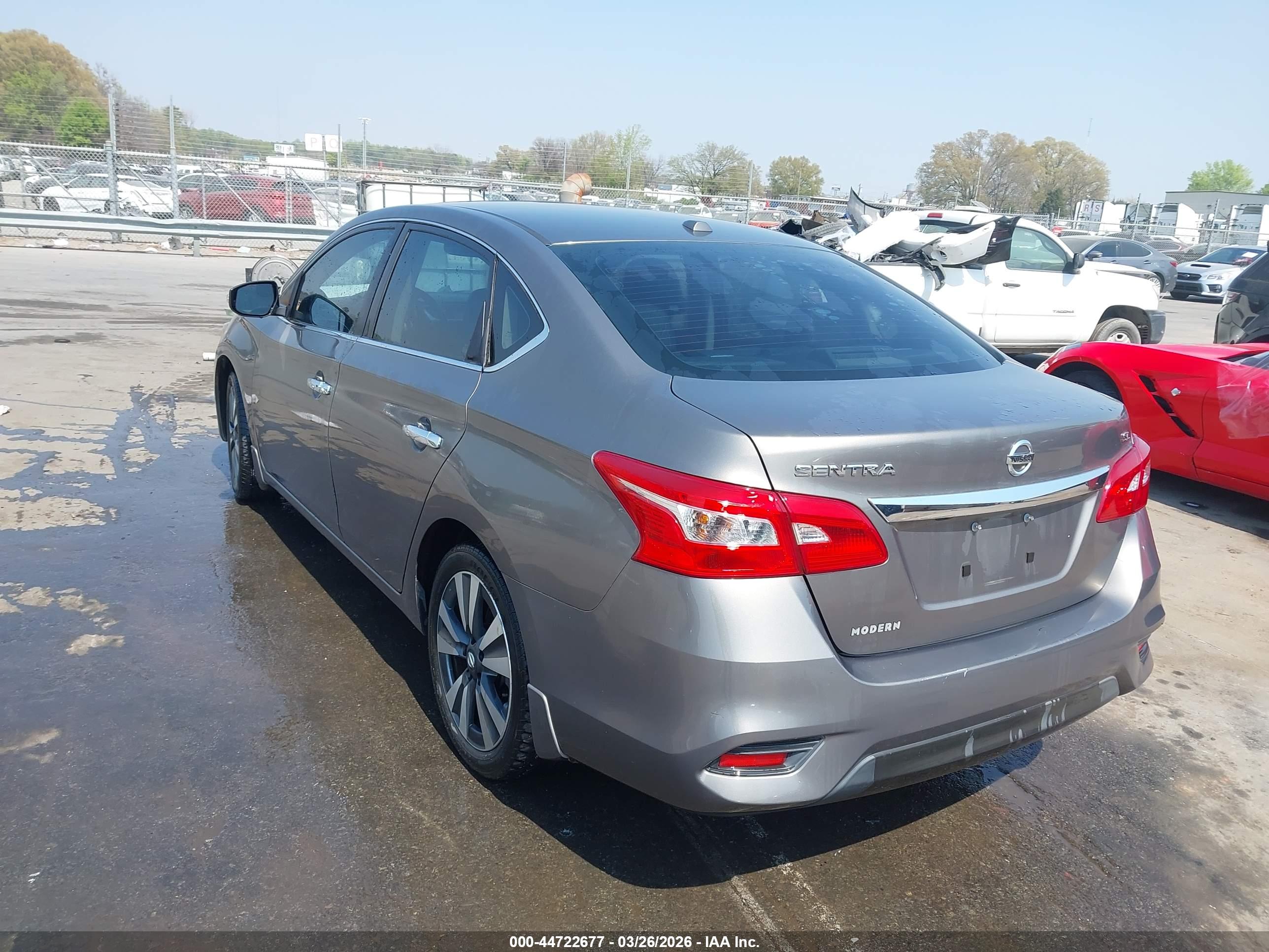 NISSAN SENTRA image 3