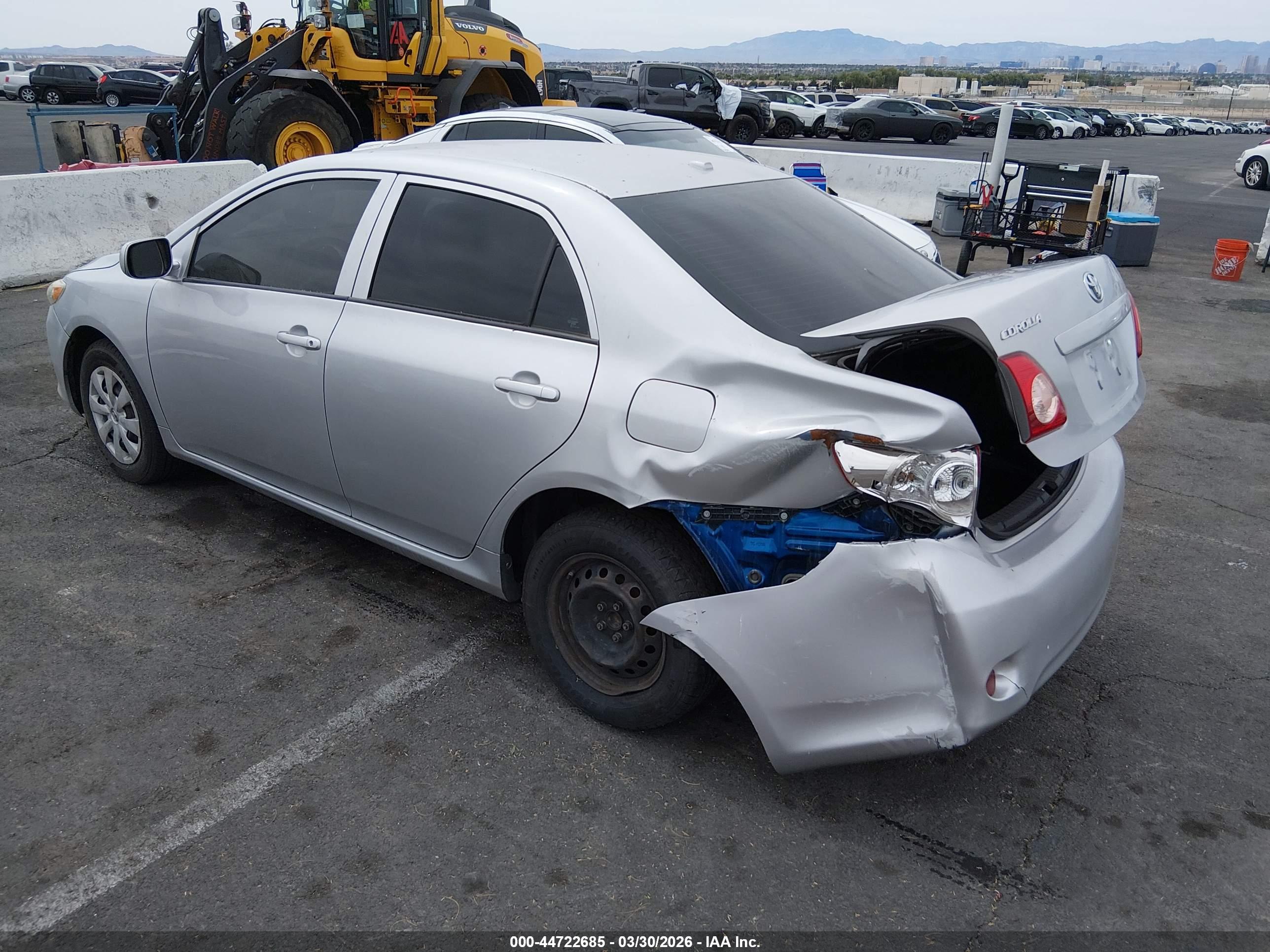 TOYOTA COROLLA image 3
