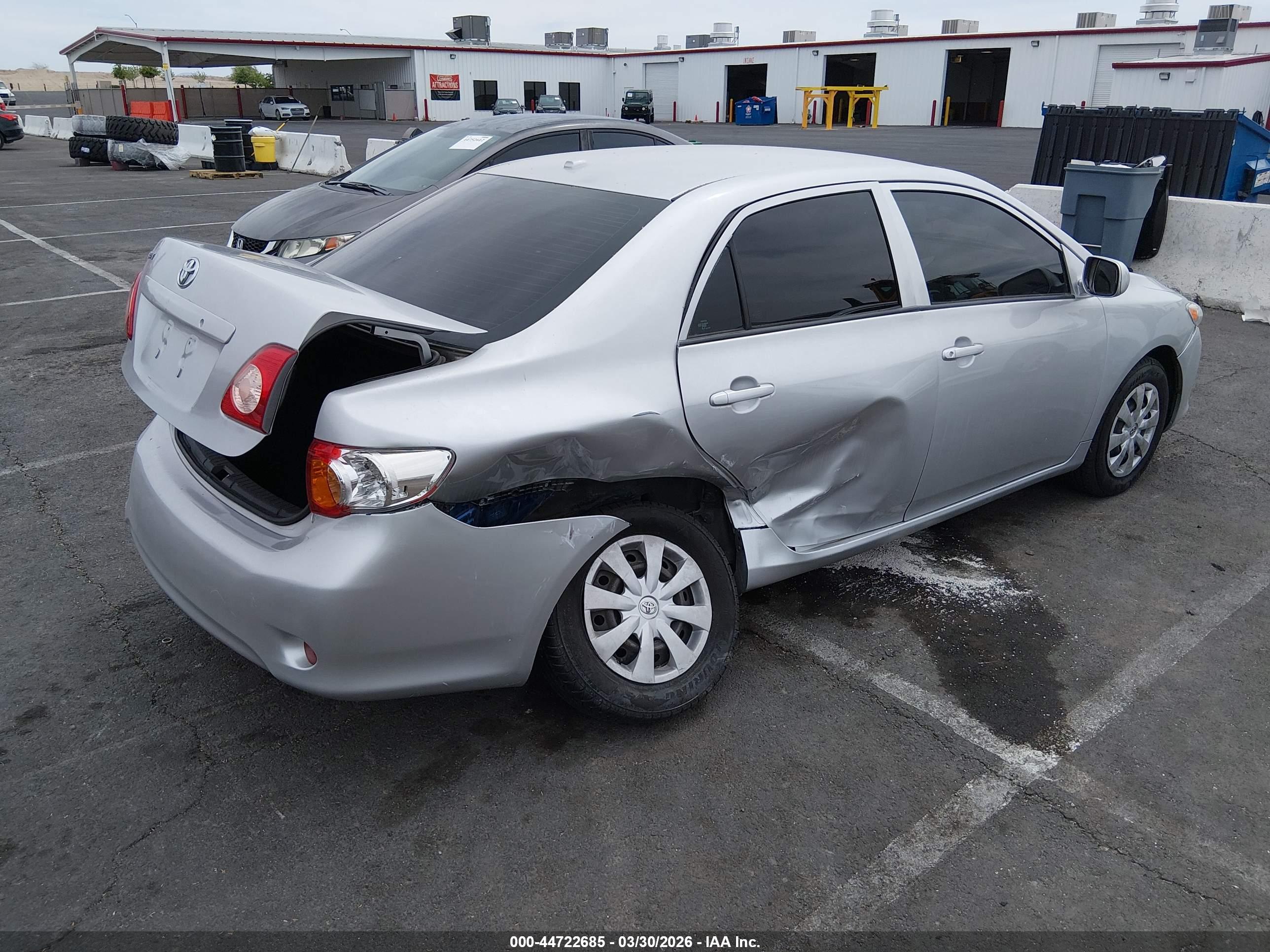 TOYOTA COROLLA image 4