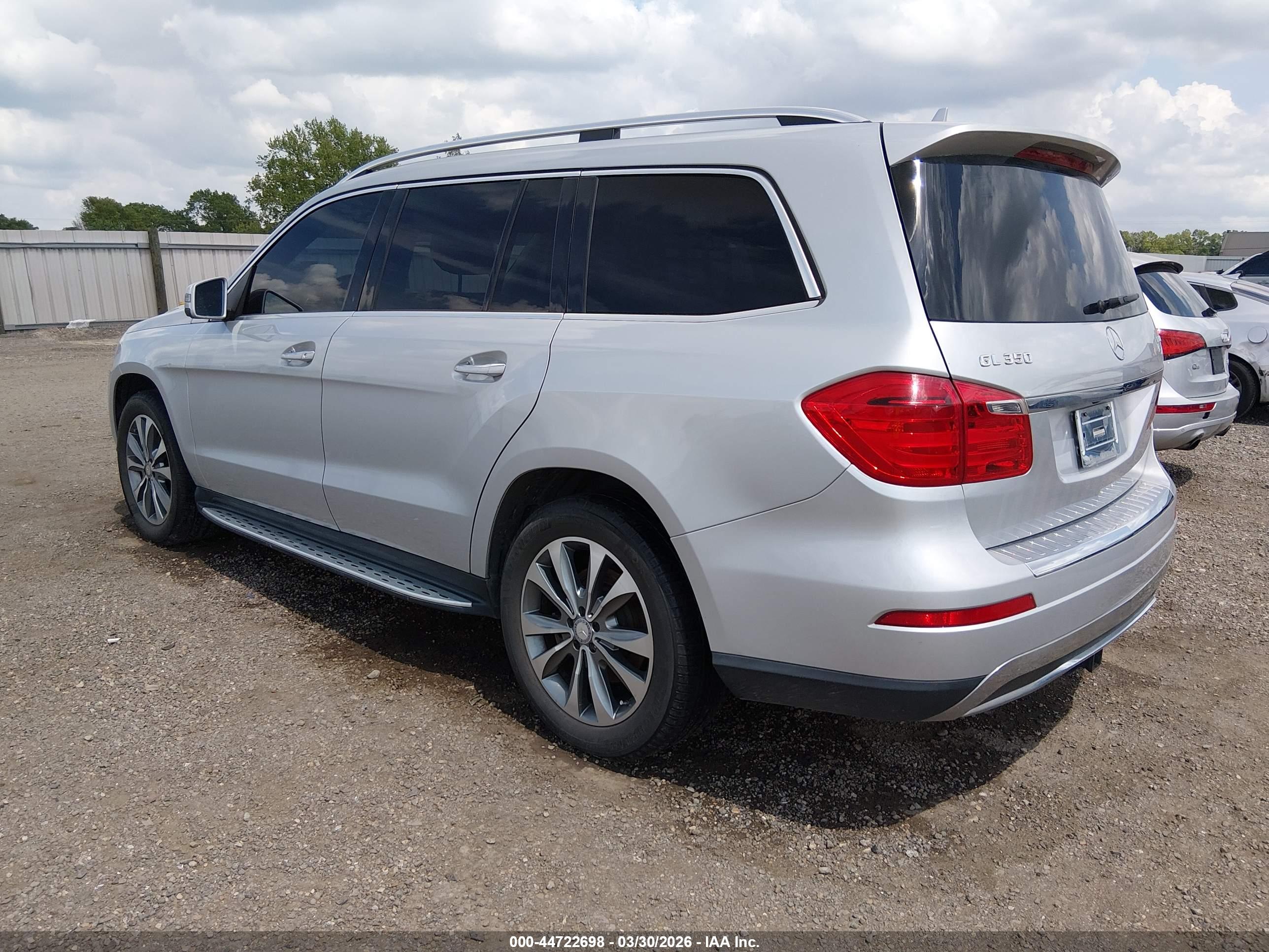 MERCEDES-BENZ GL image 3
