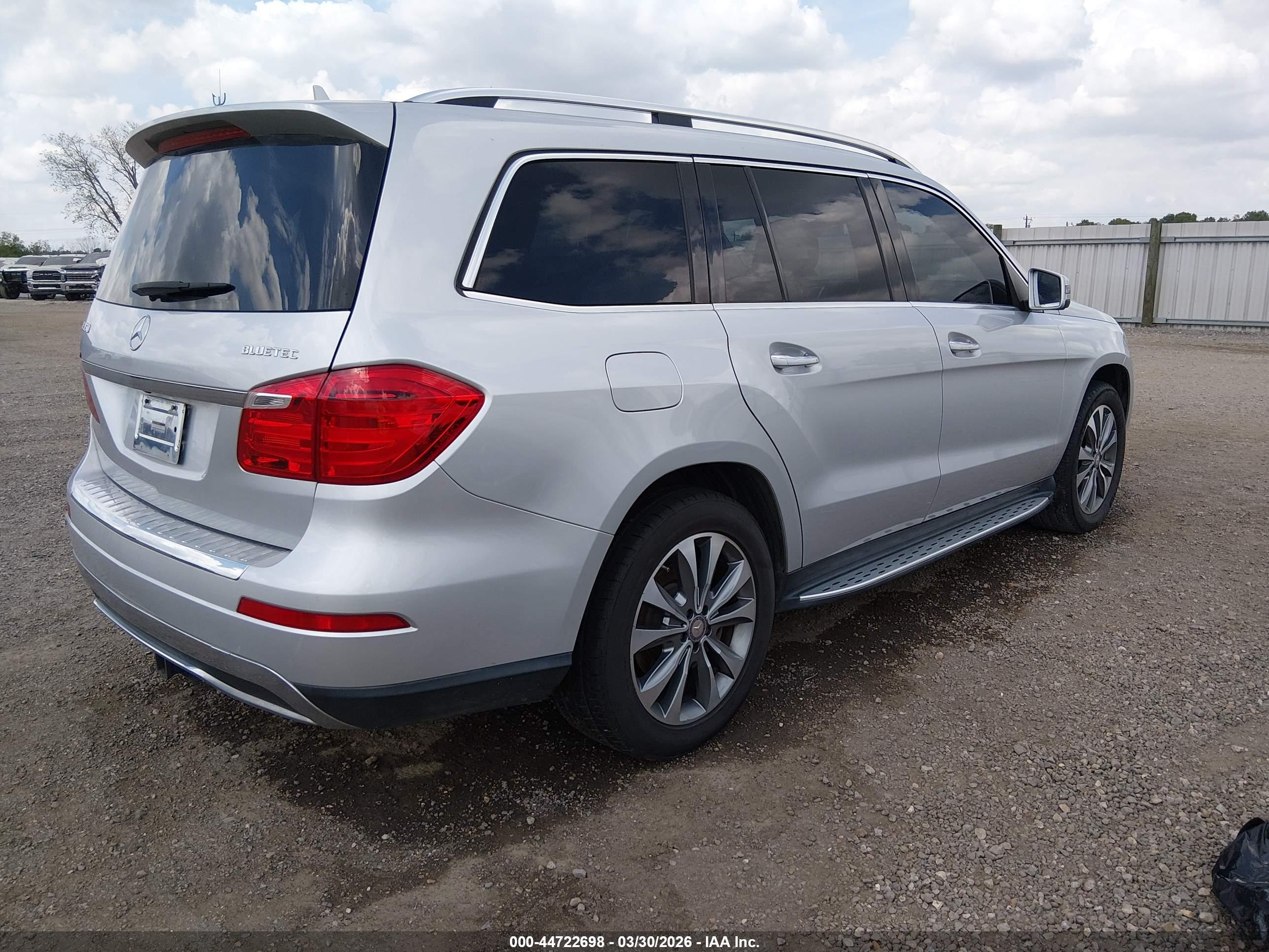 MERCEDES-BENZ GL image 4