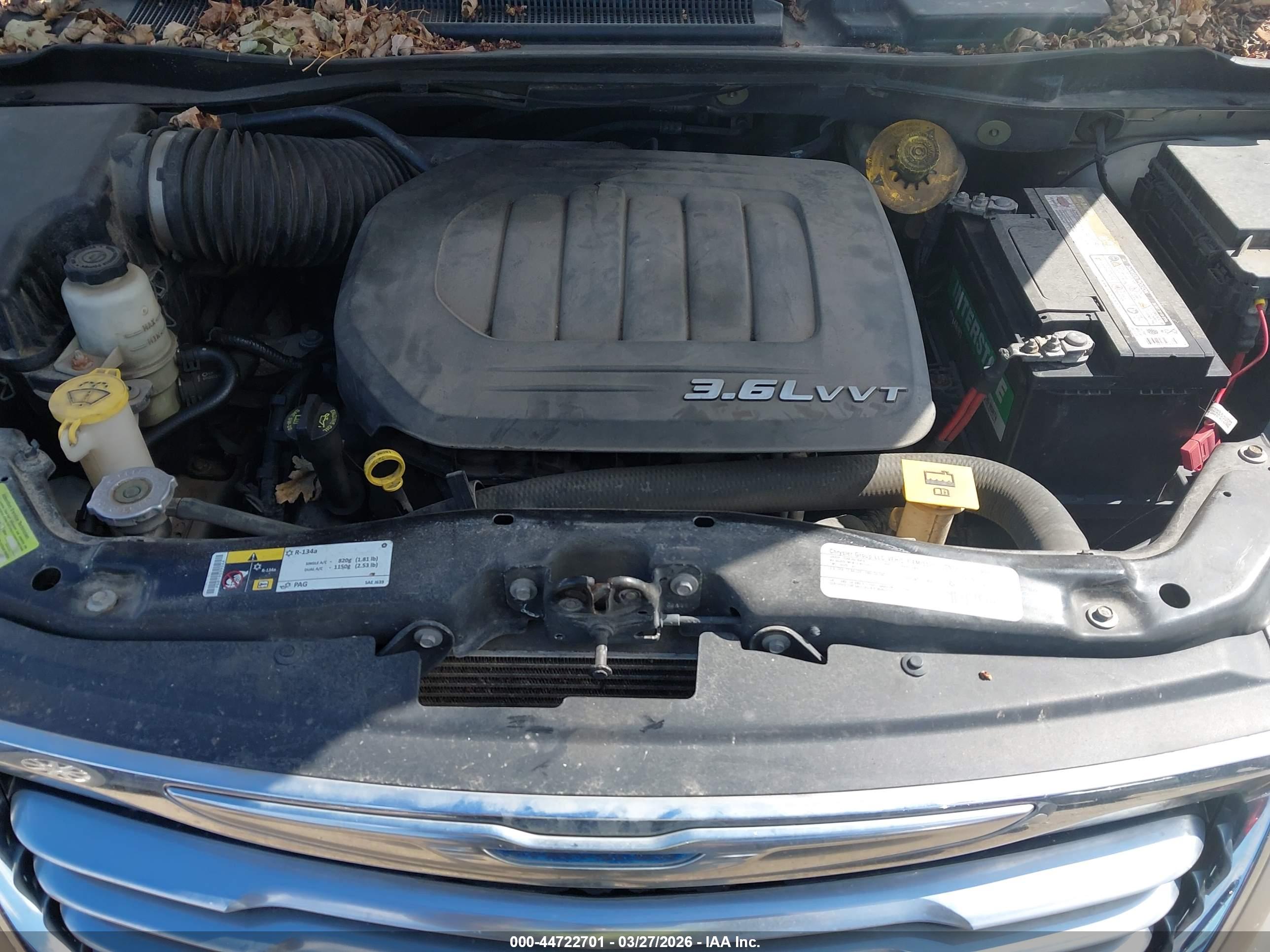 CHRYSLER TOWN image 10