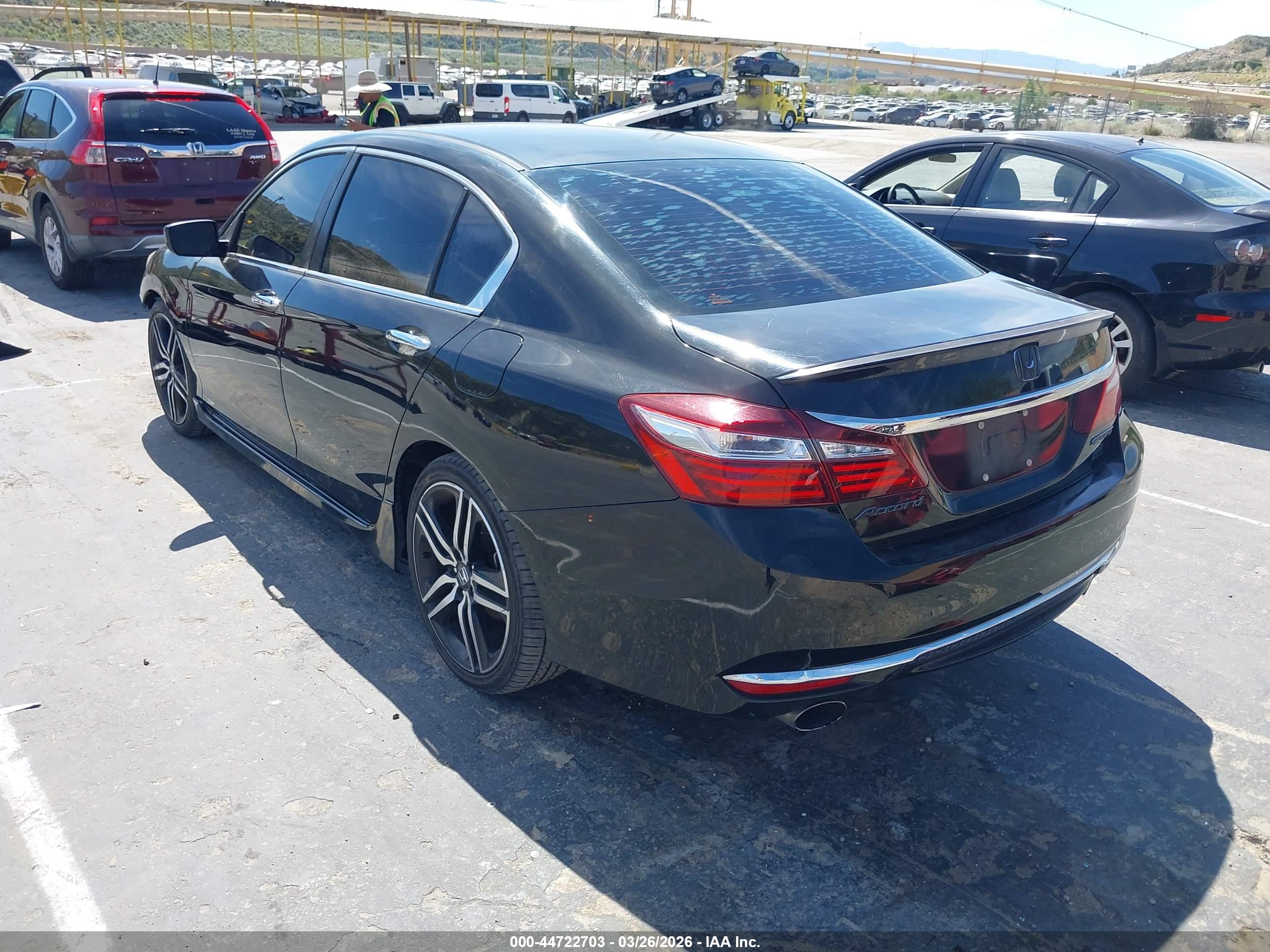 HONDA ACCORD image 3