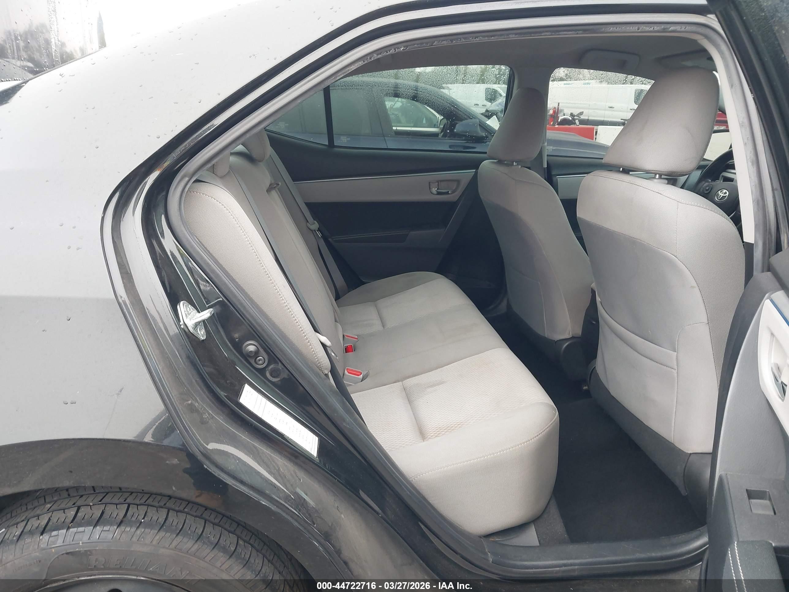 TOYOTA COROLLA image 8