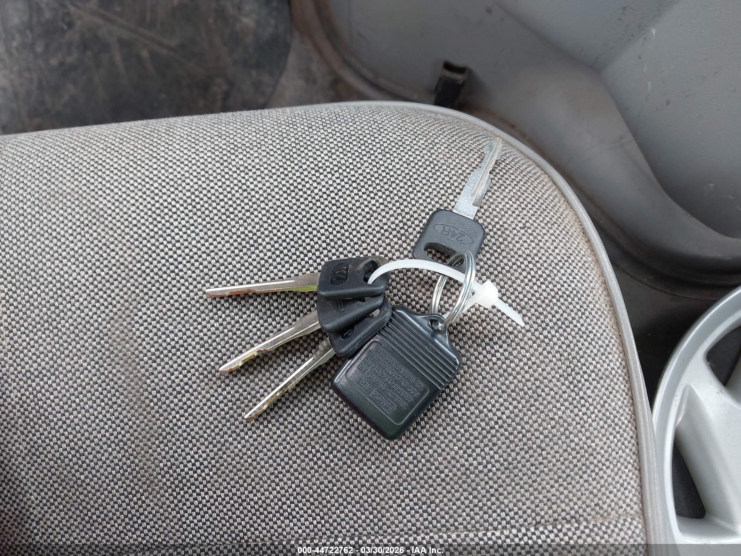 FORD E-350 image 11