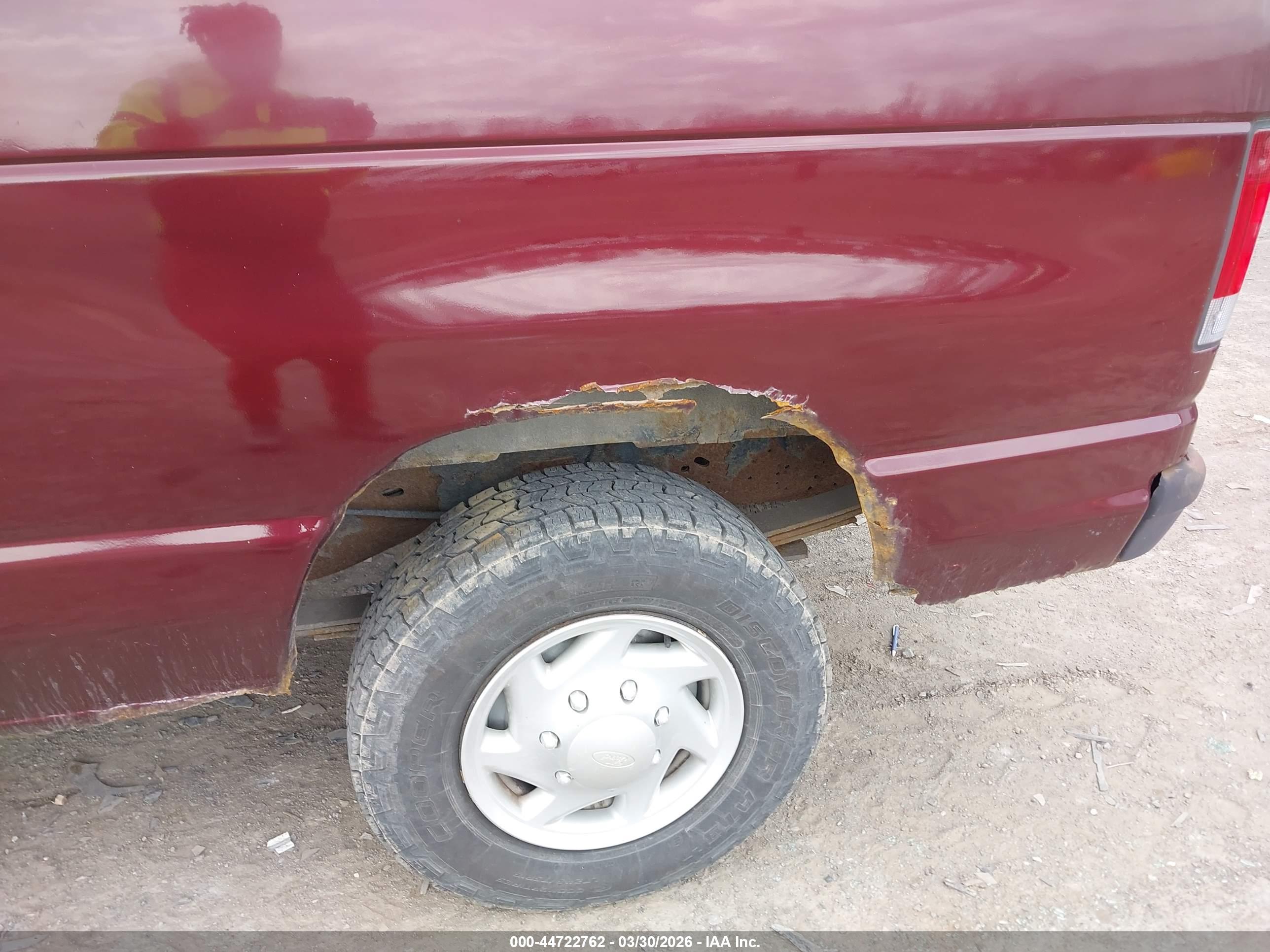 FORD E-350 image 6