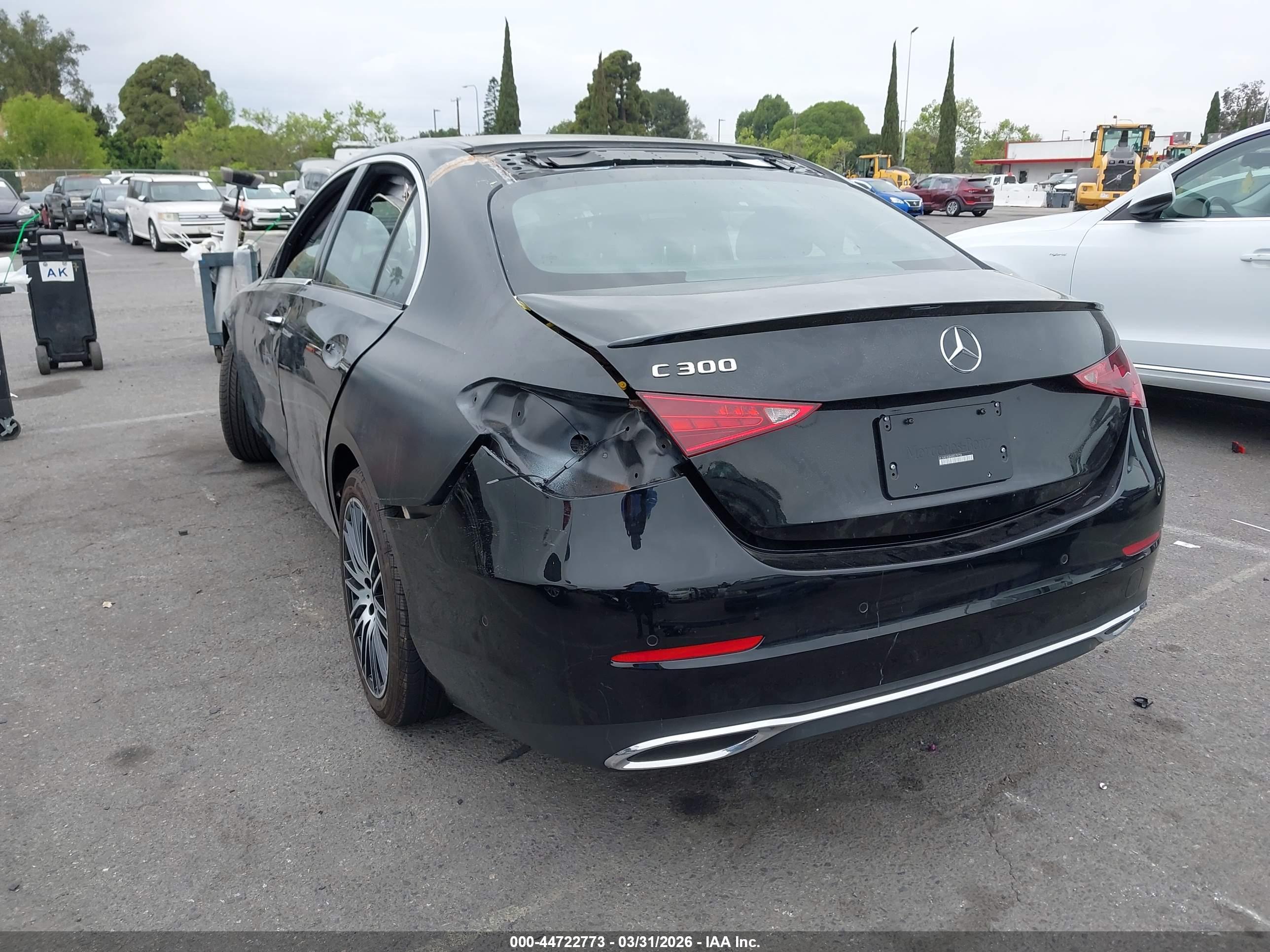 MERCEDES-BENZ C image 3