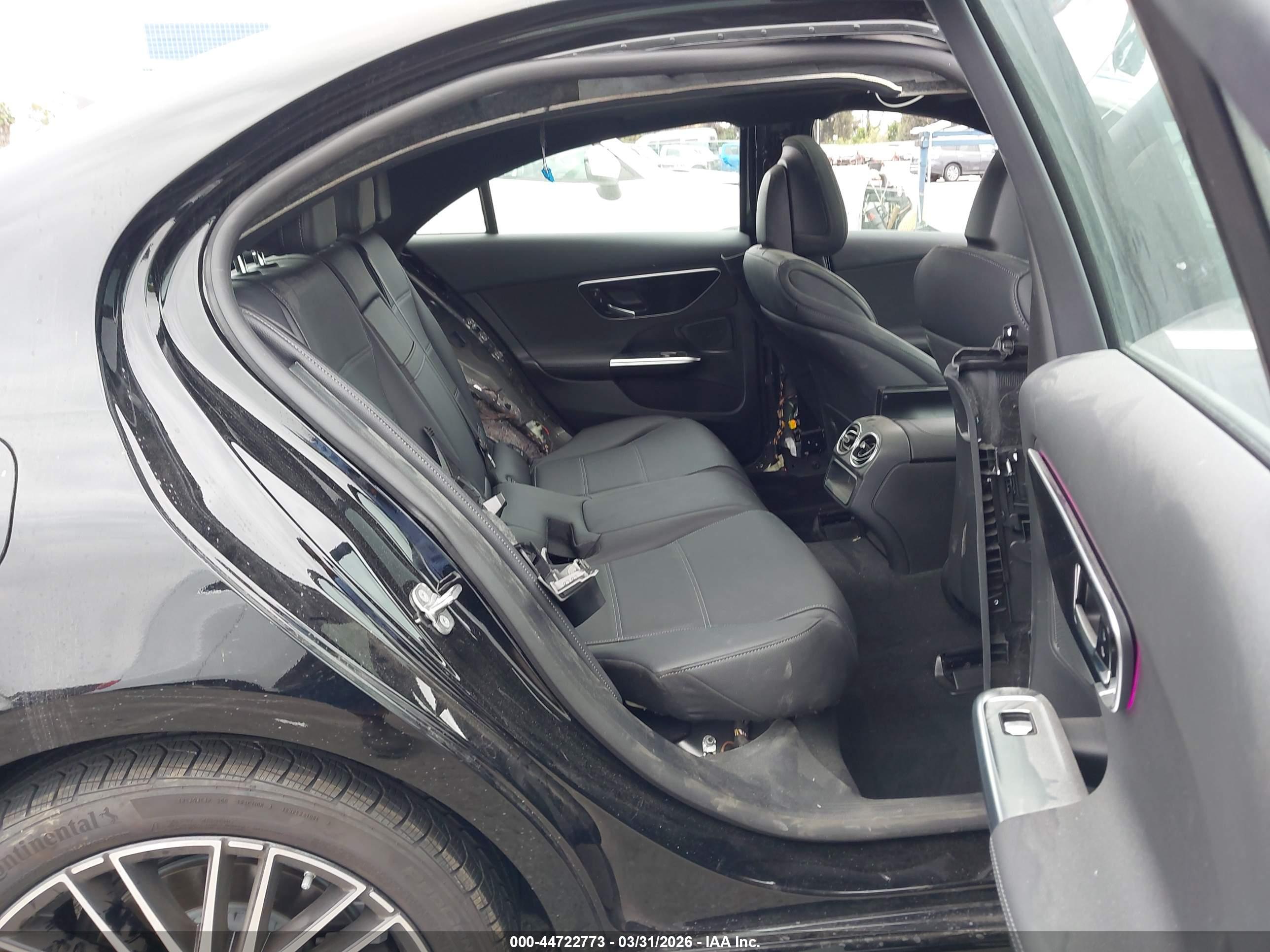MERCEDES-BENZ C image 8