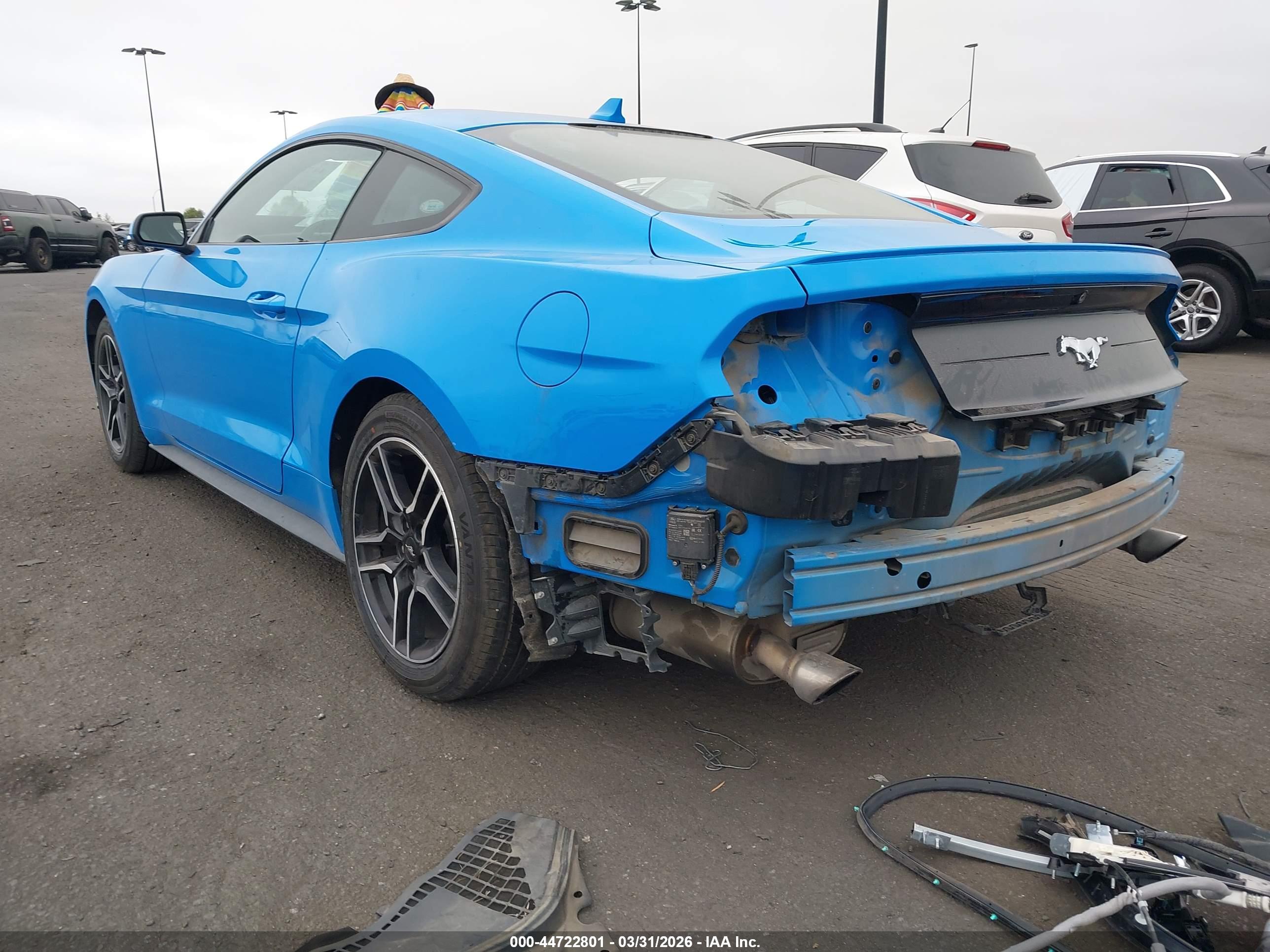 FORD MUSTANG image 3