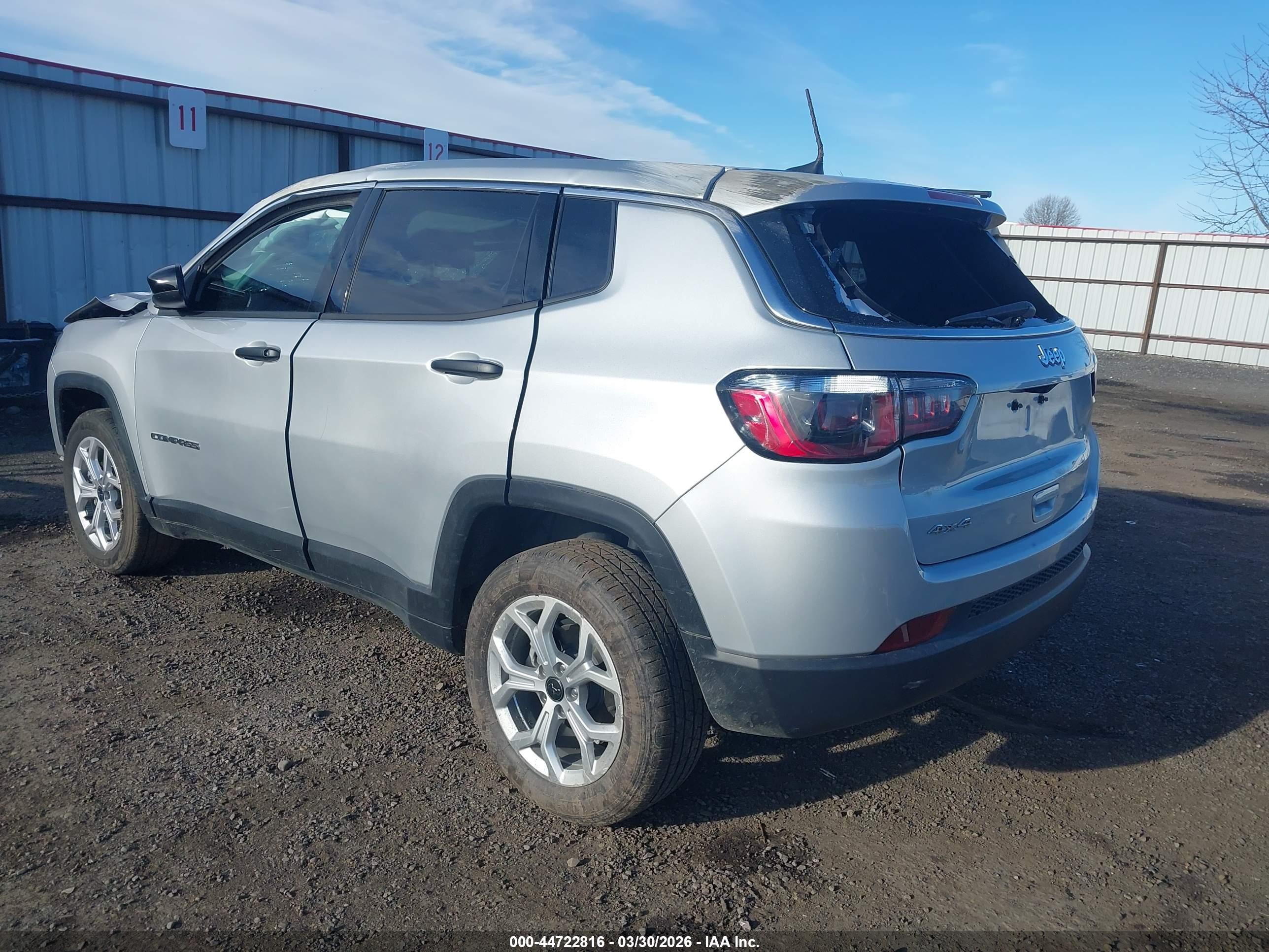 JEEP COMPASS image 3