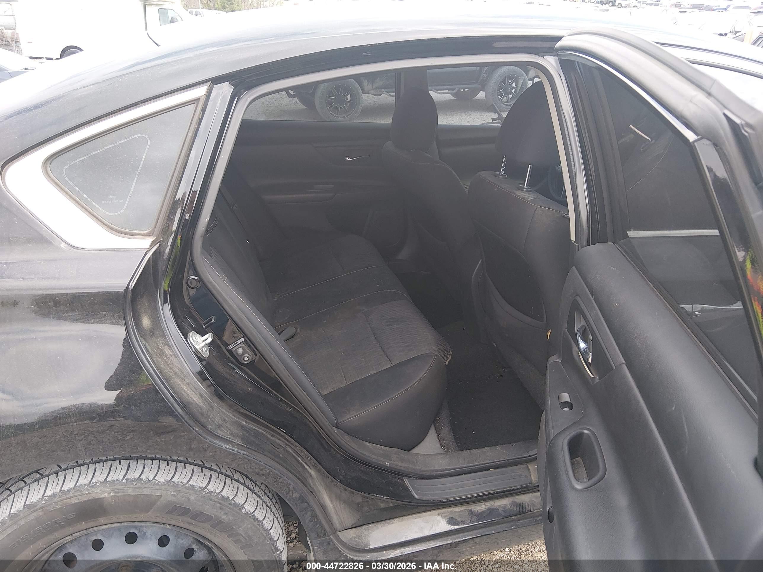 NISSAN ALTIMA image 8