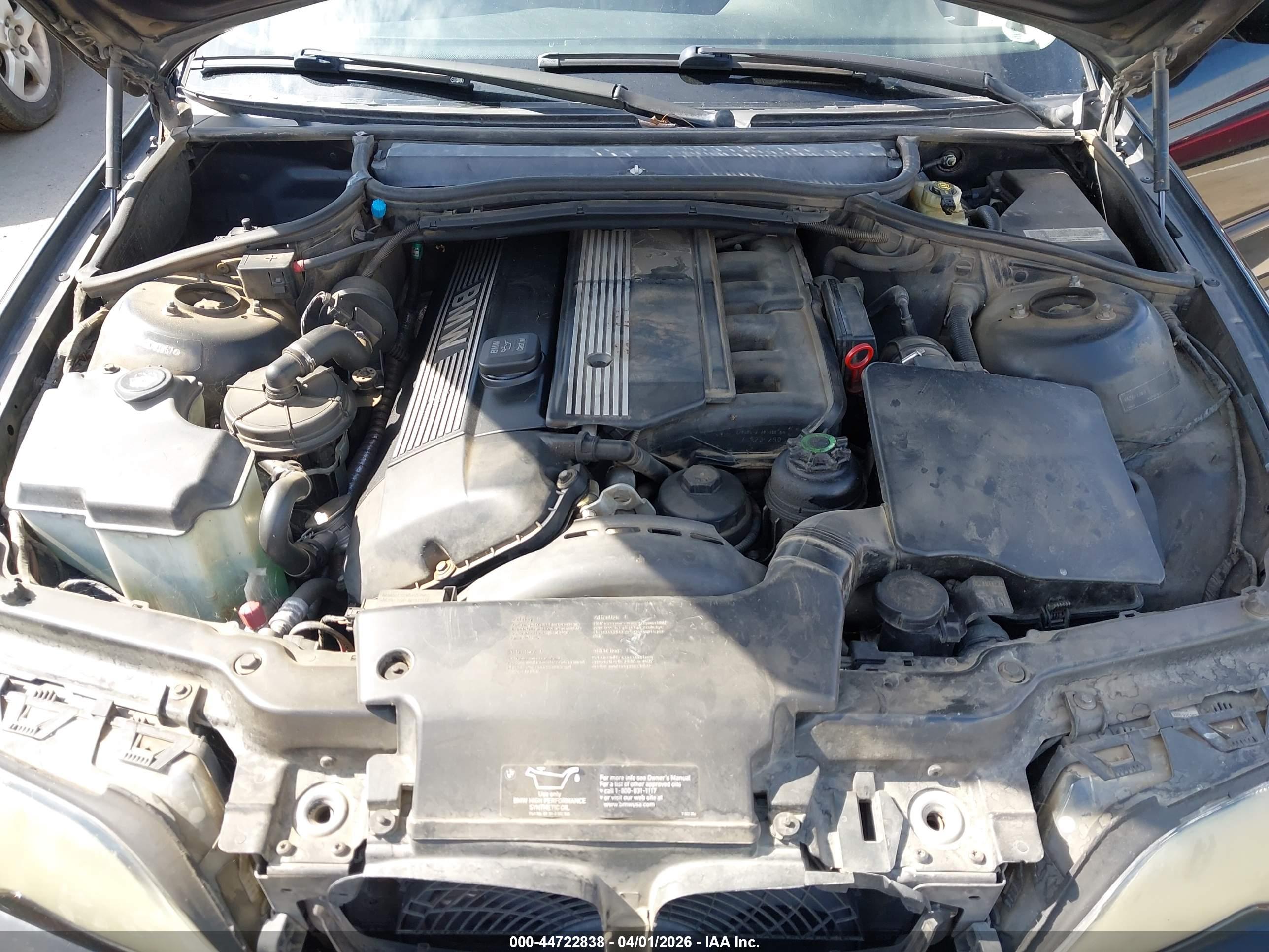 BMW 325I image 10