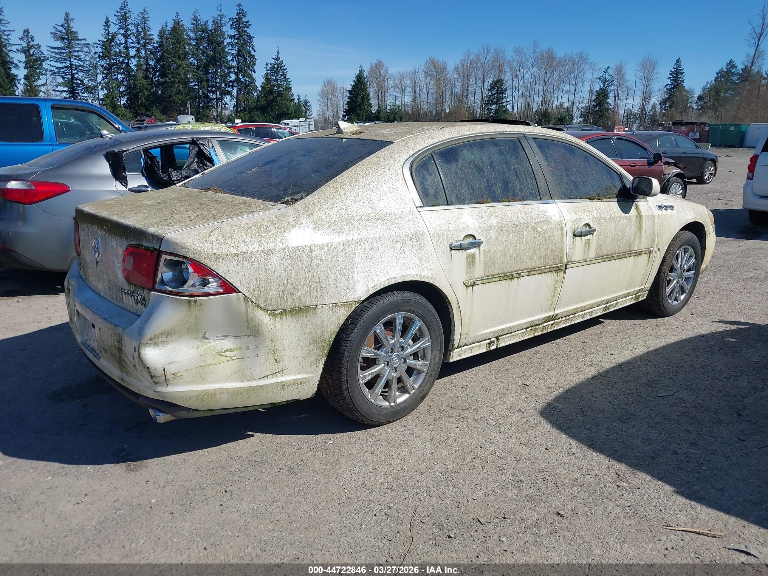 BUICK LUCERNE image 4