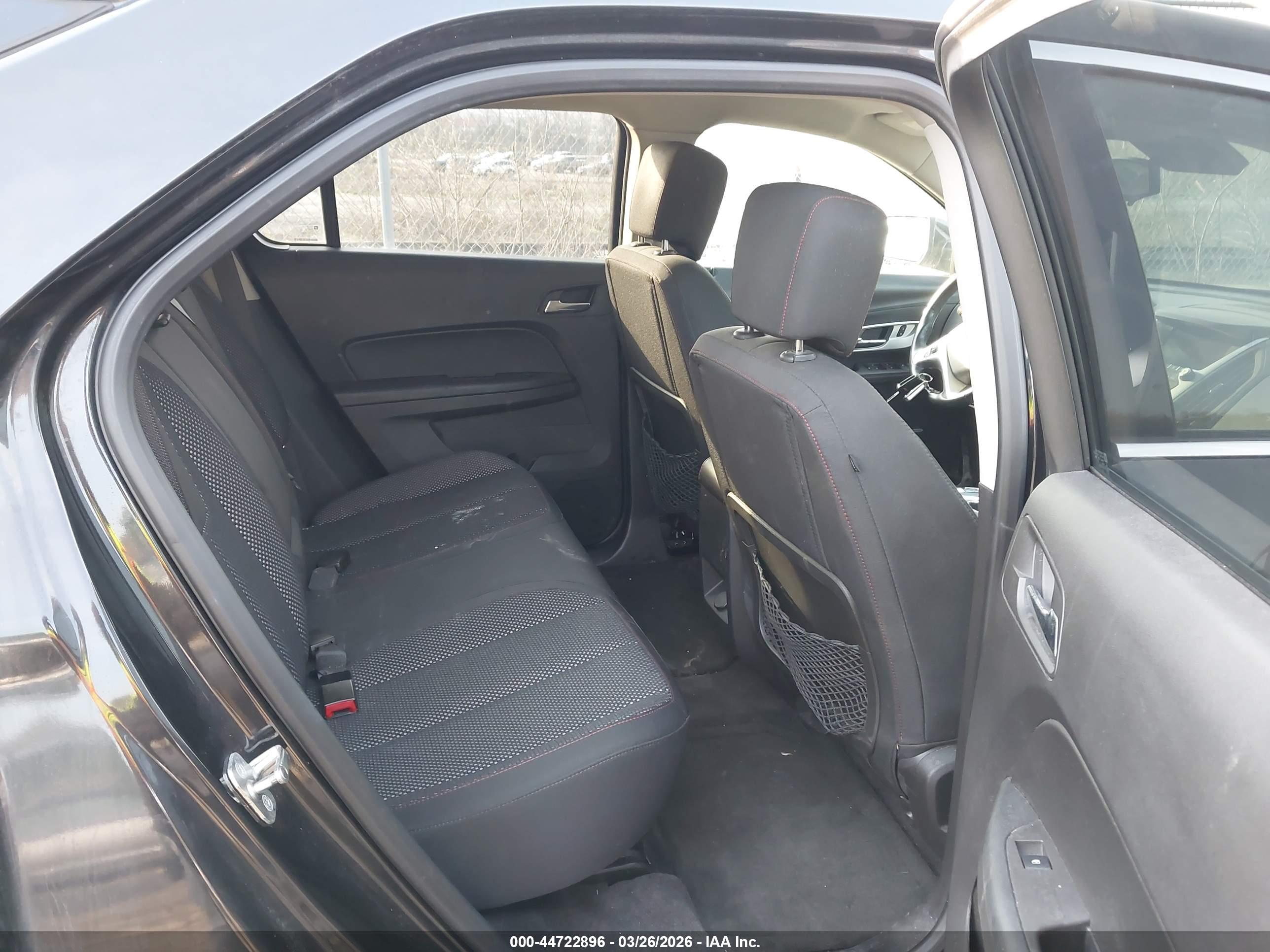 CHEVROLET EQUINOX image 8