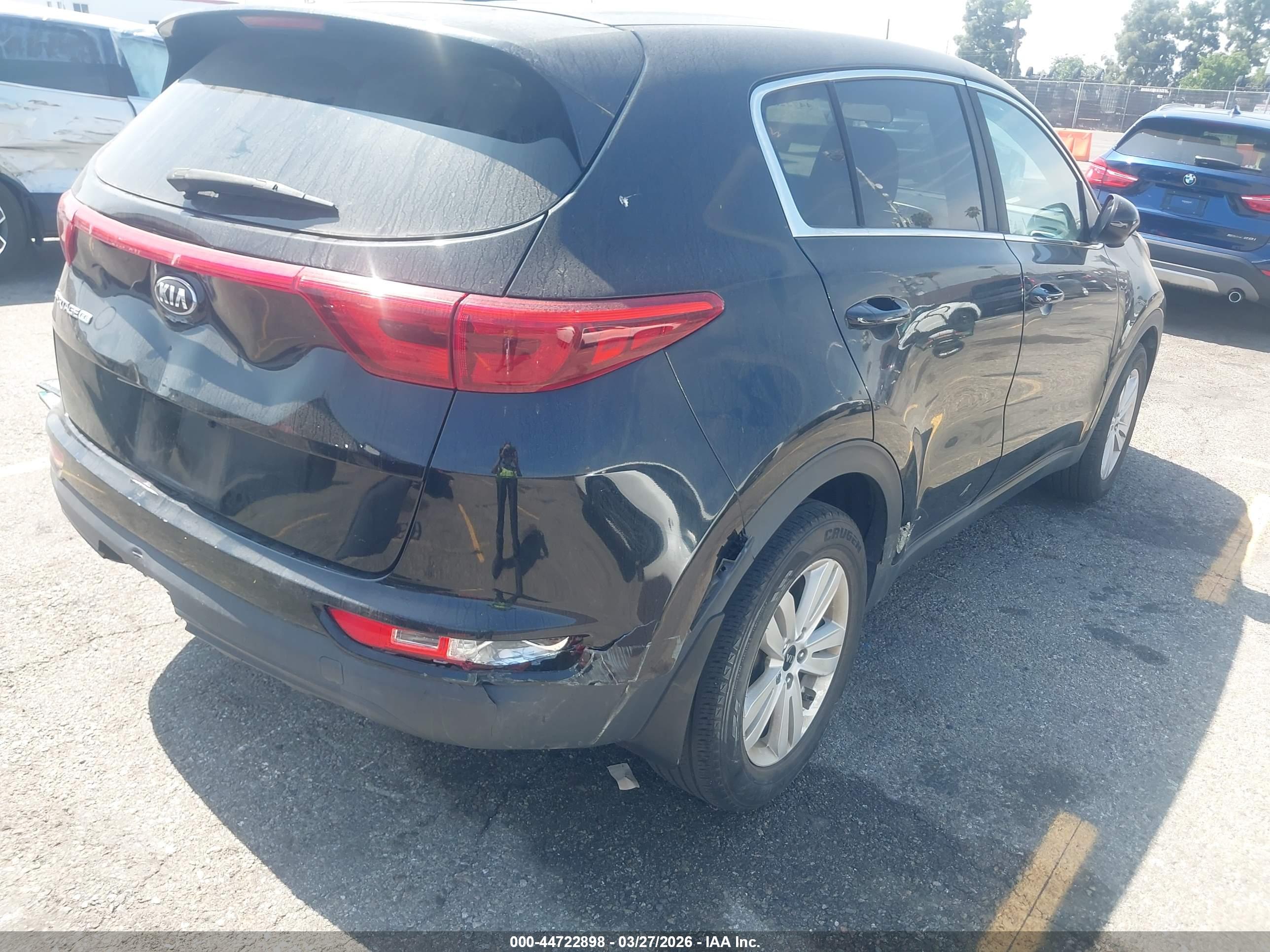 KIA SPORTAGE image 4