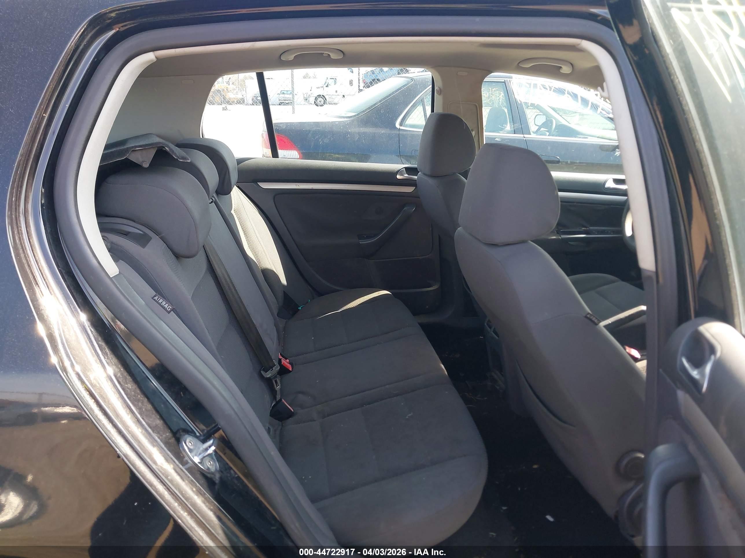 VOLKSWAGEN RABBIT image 8