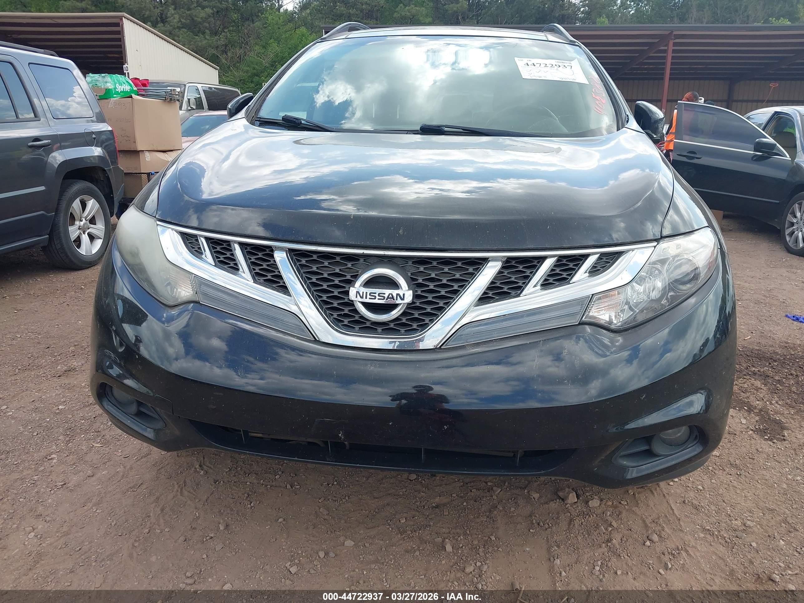 NISSAN MURANO image 6
