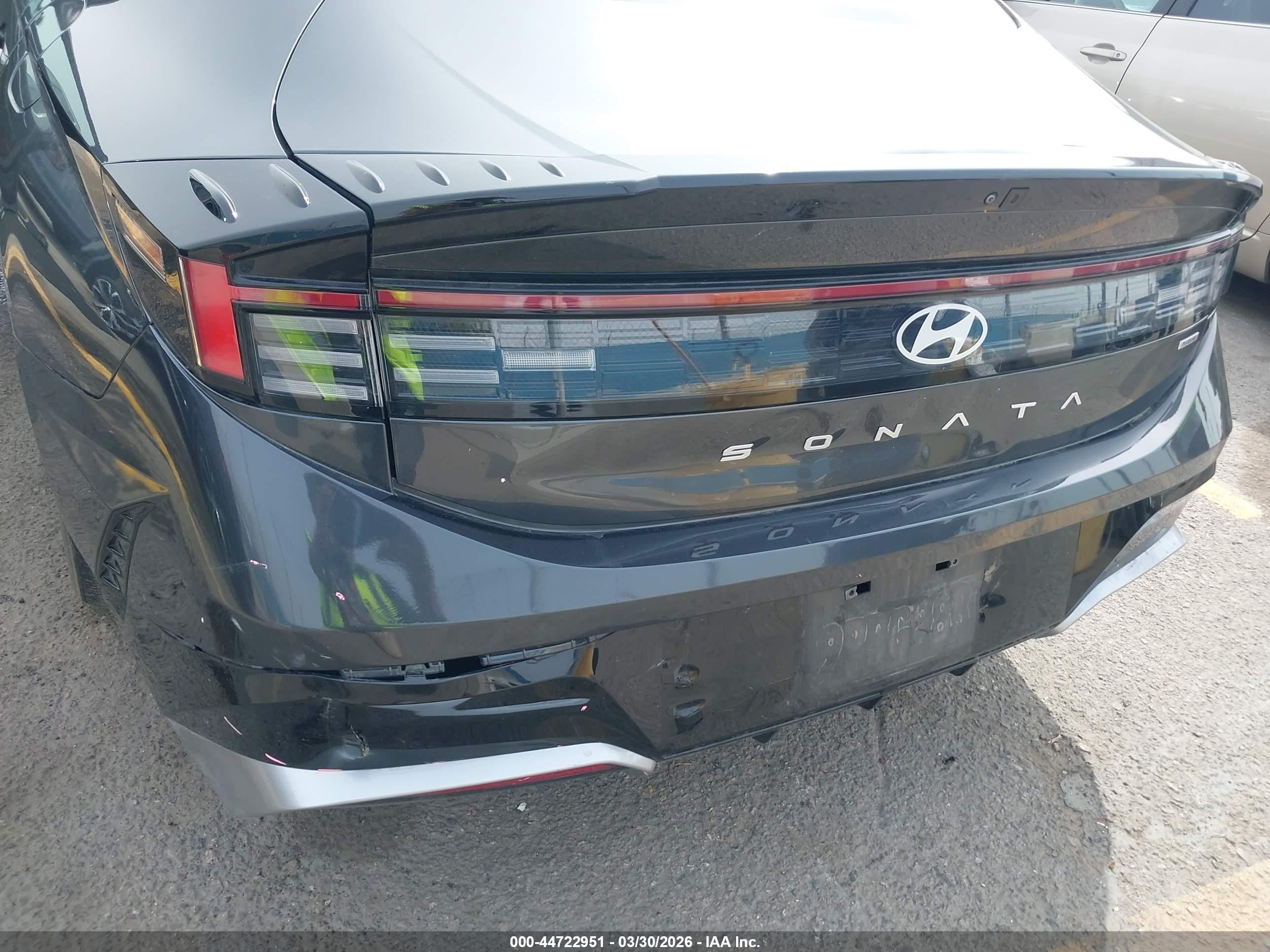 HYUNDAI SONATA image 6