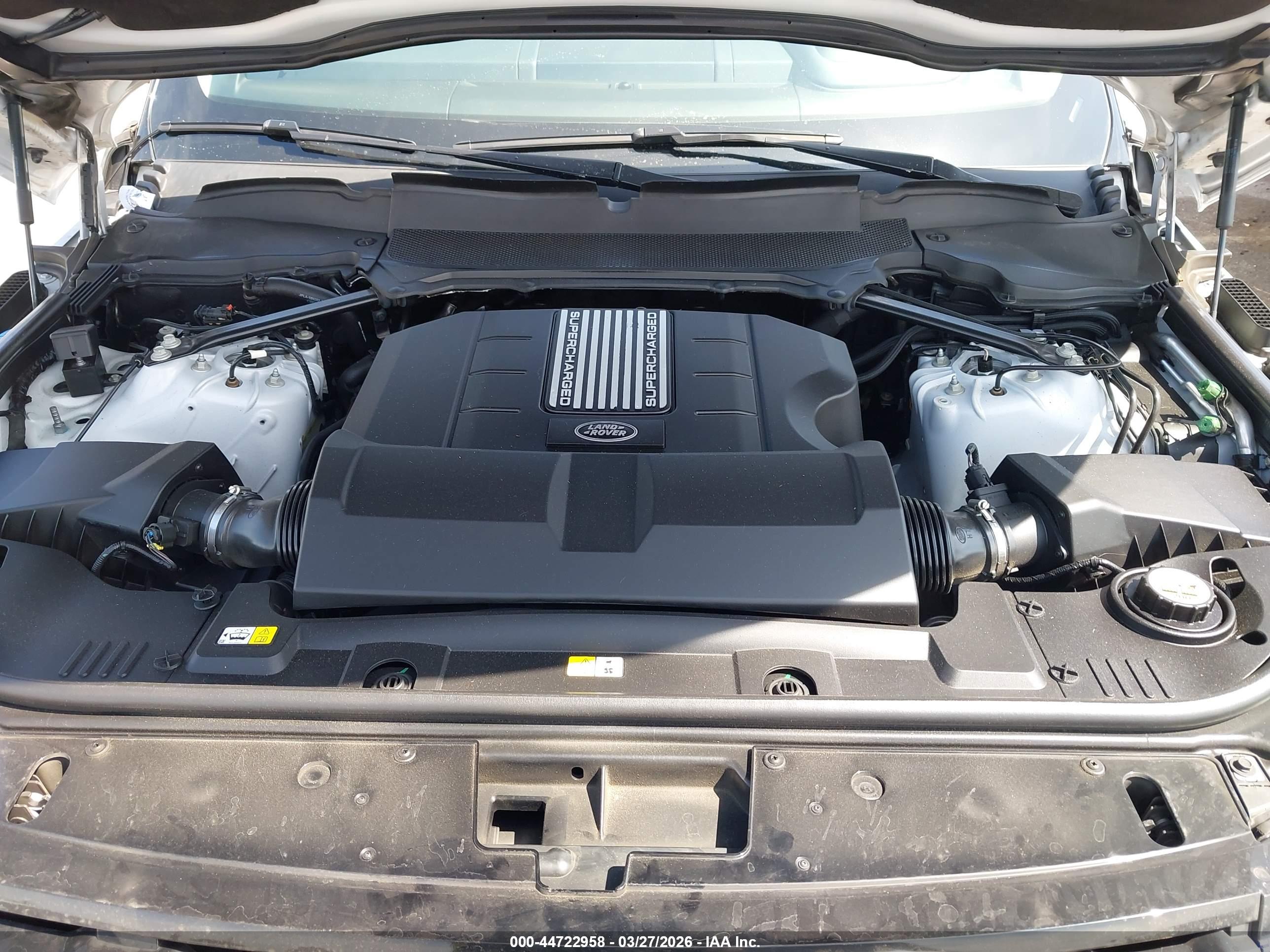 LAND ROVER image 10
