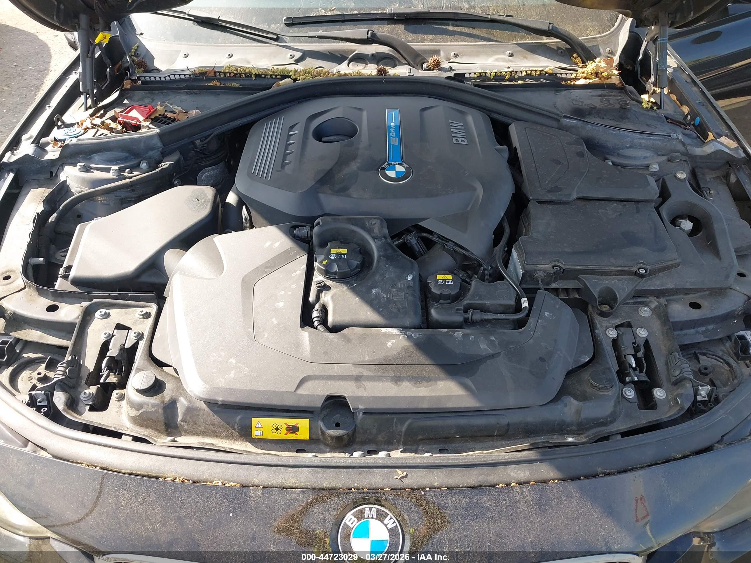 BMW 330E image 10